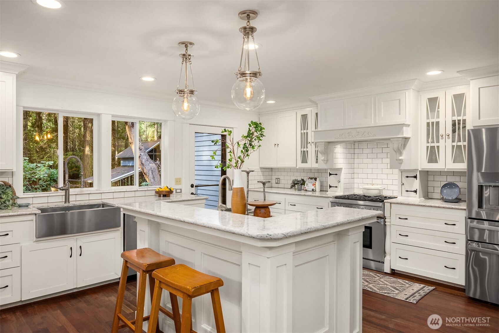 14440 Sunrise Drive NE