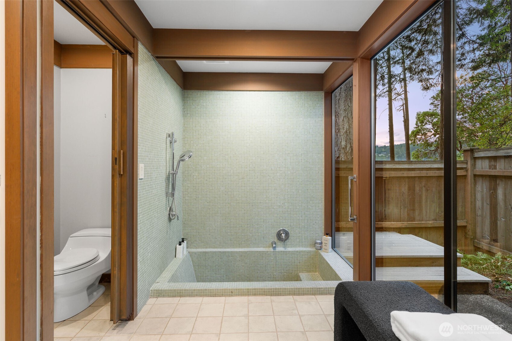 20925 Indianola Road