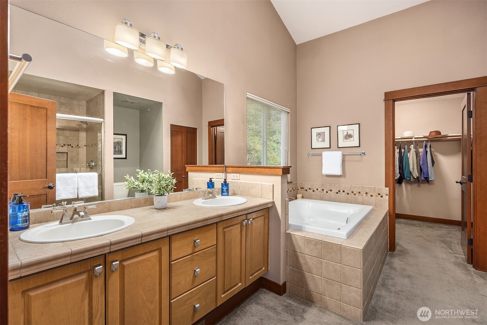 2013 NW Valkyrie Lane