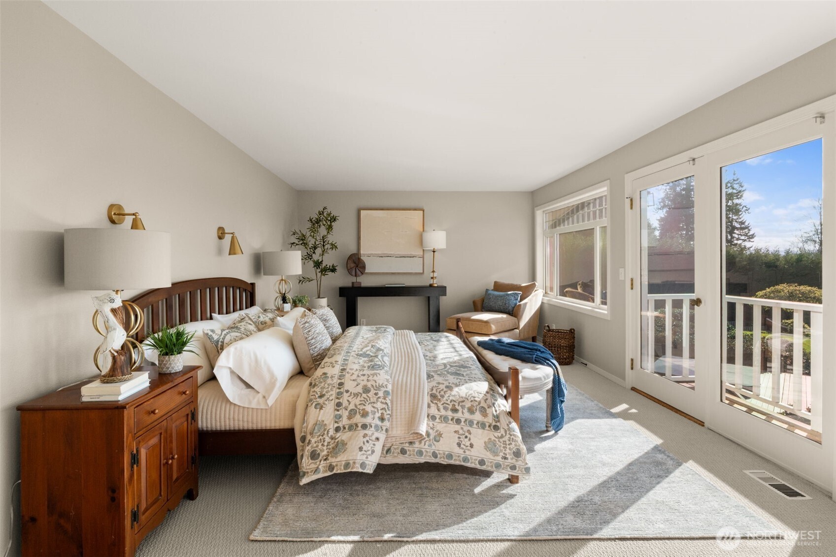 14735 Henderson Road NE