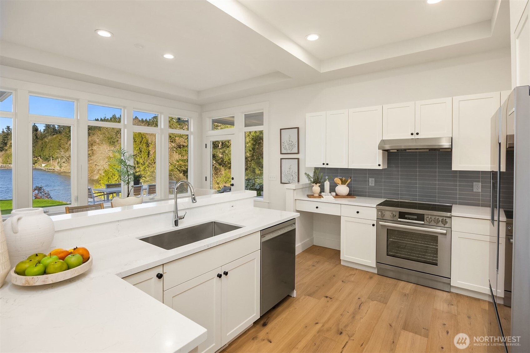 10478 Arrow Point Drive NE