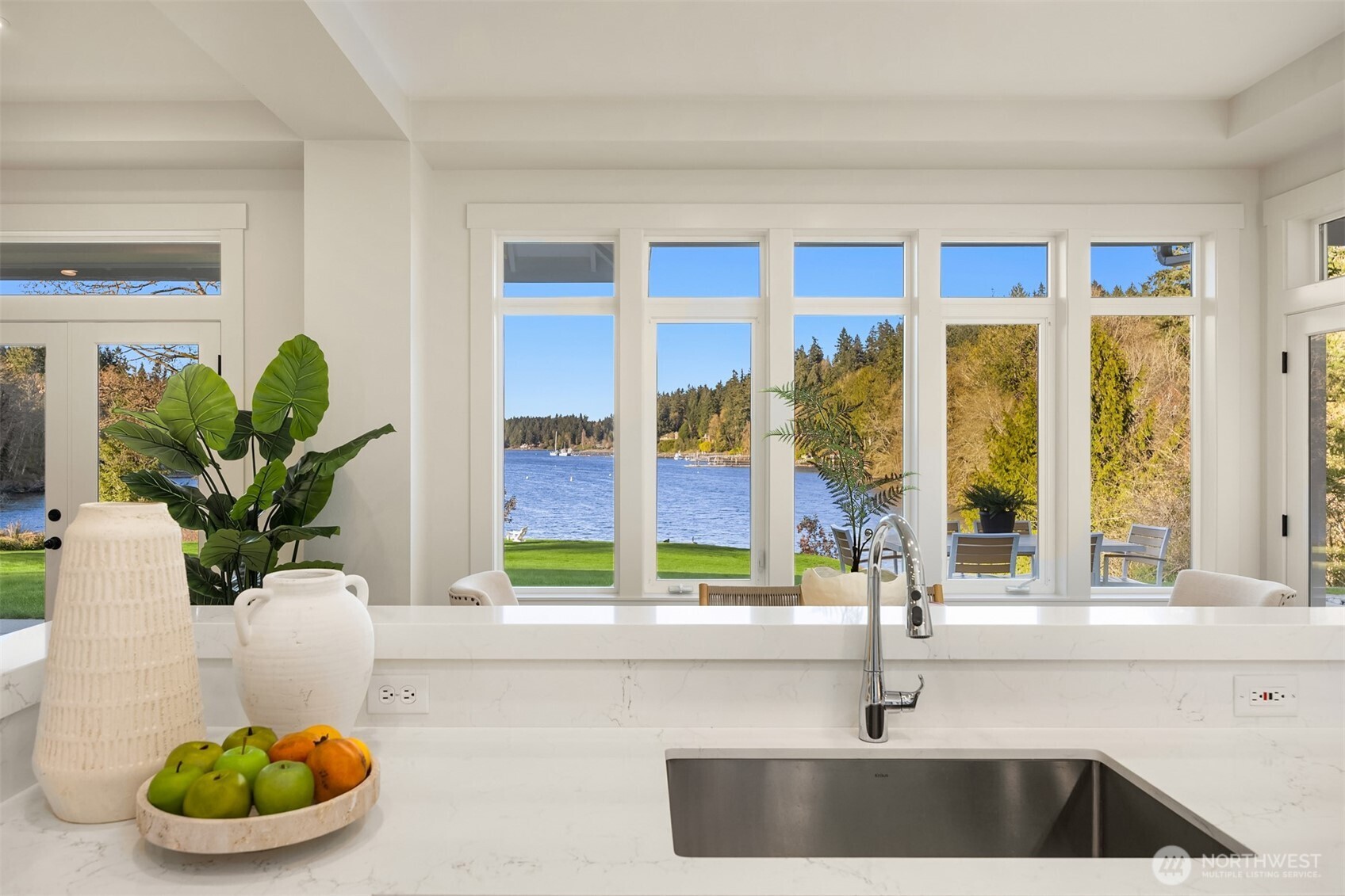 10478 Arrow Point Drive NE