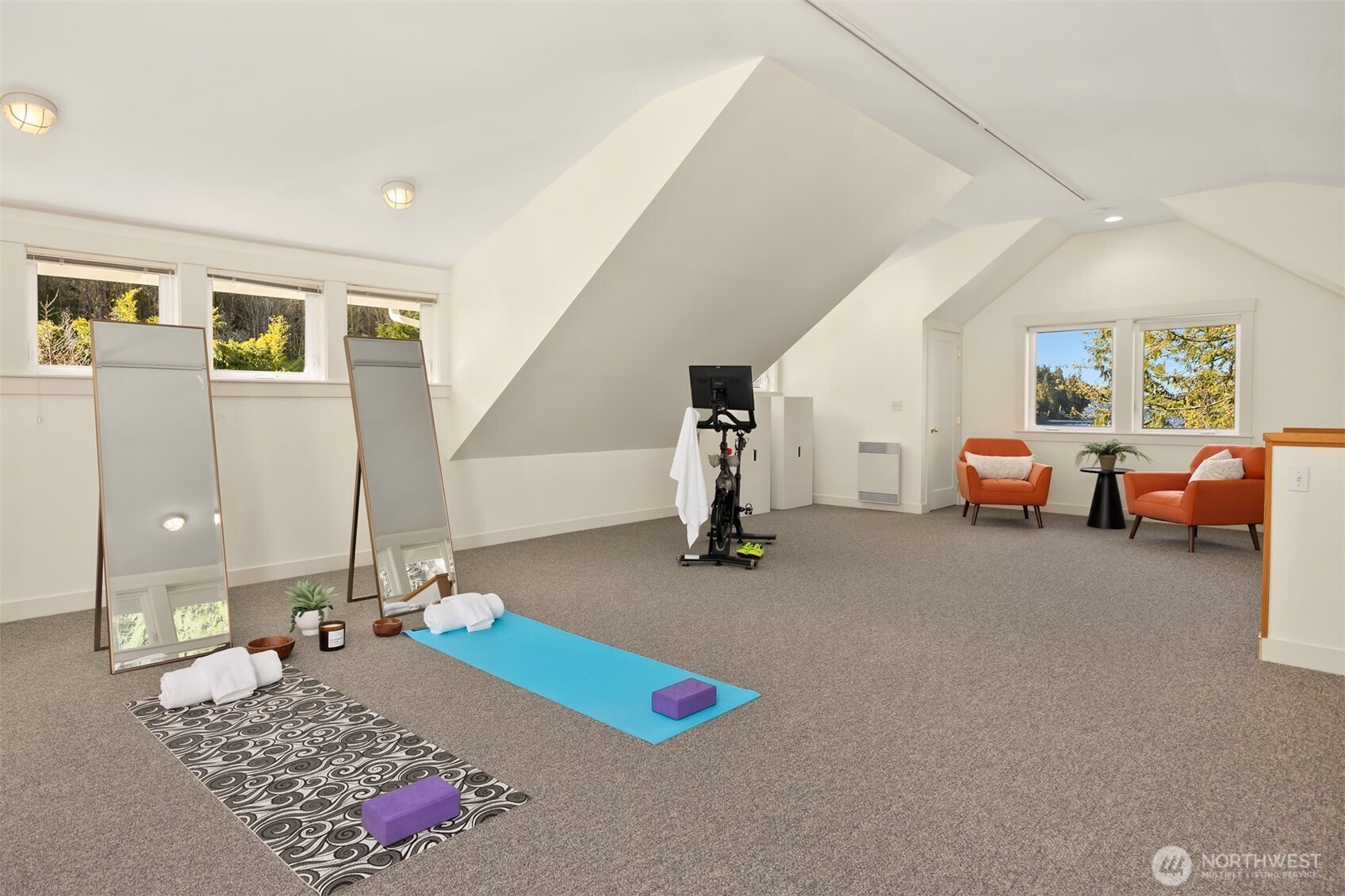 10478 Arrow Point Drive NE