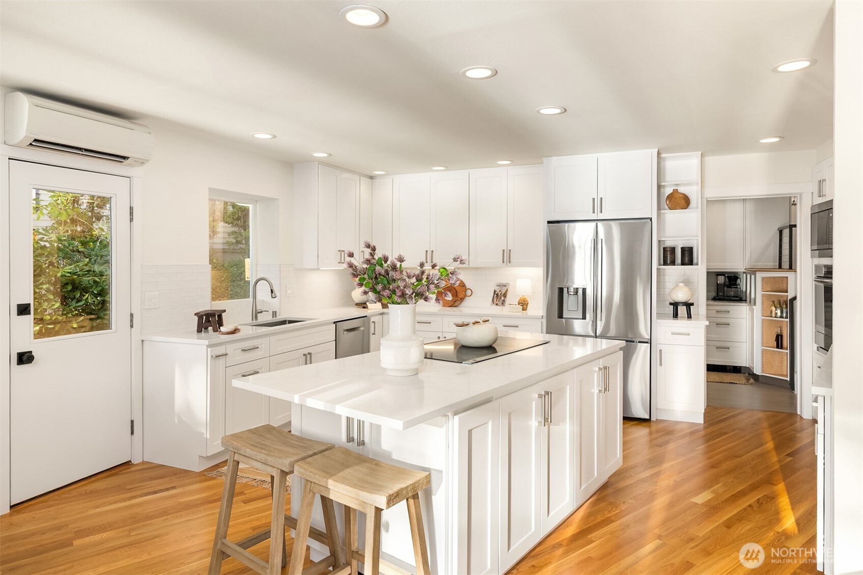 6518 NE Monte Vista Drive