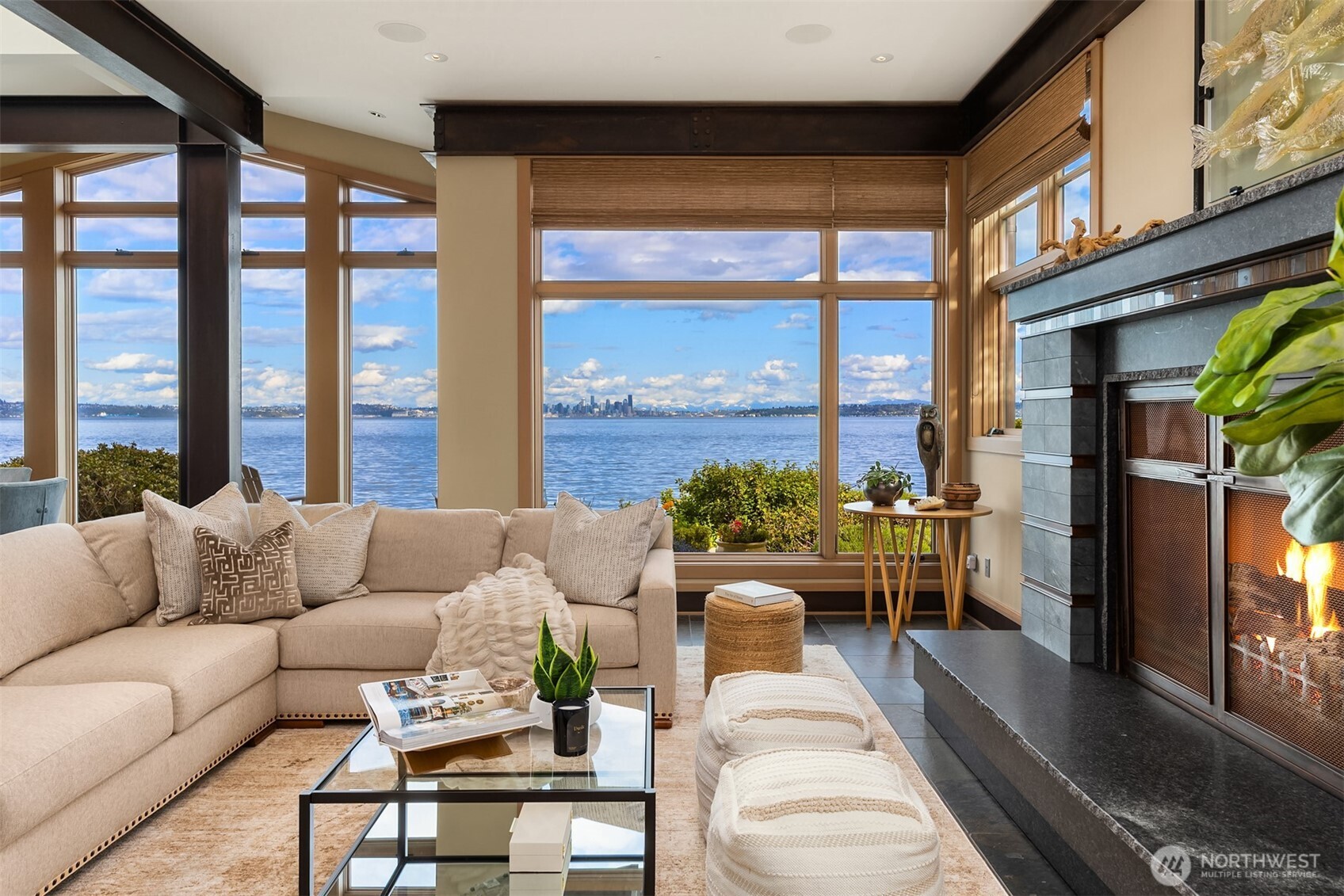 4290 Rockaway Beach Road NE