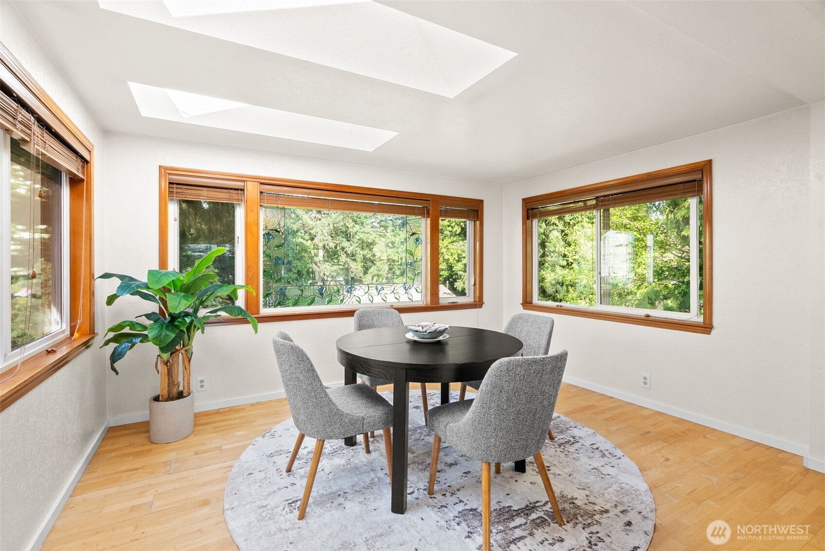 2490 Rocky Point Road NW