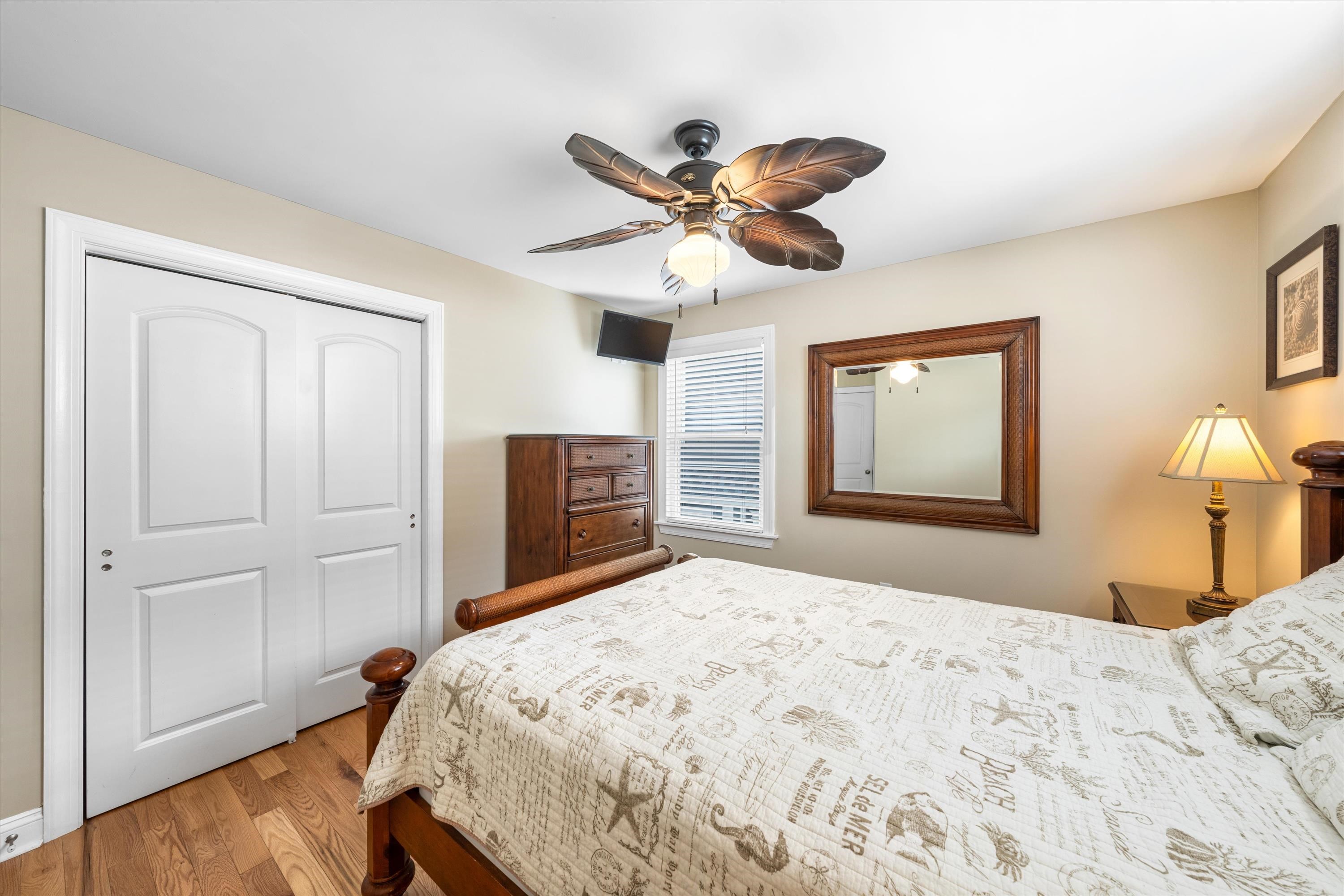 32 47th Street Unit: East Unit