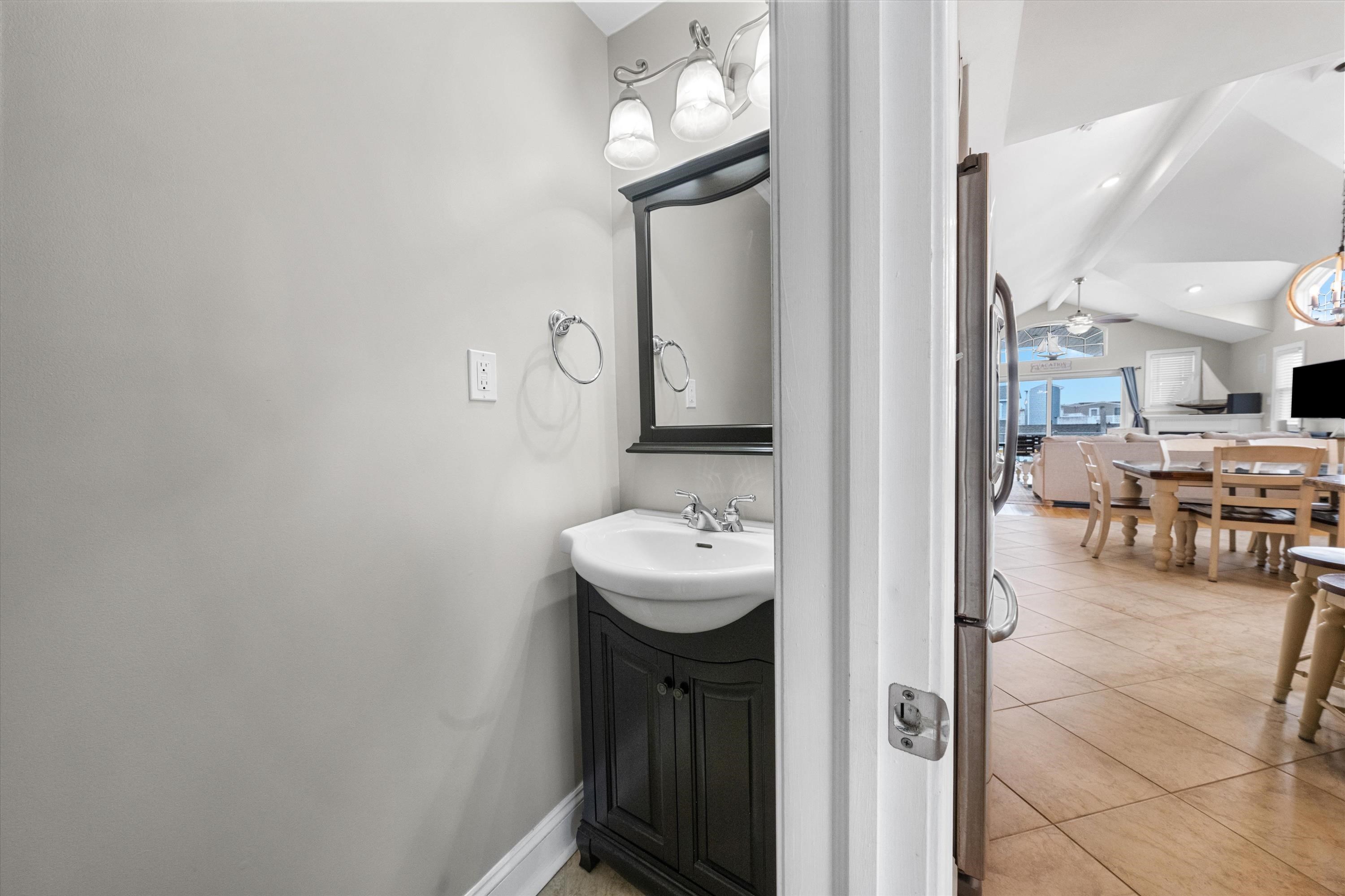 32 47th Street Unit: East Unit