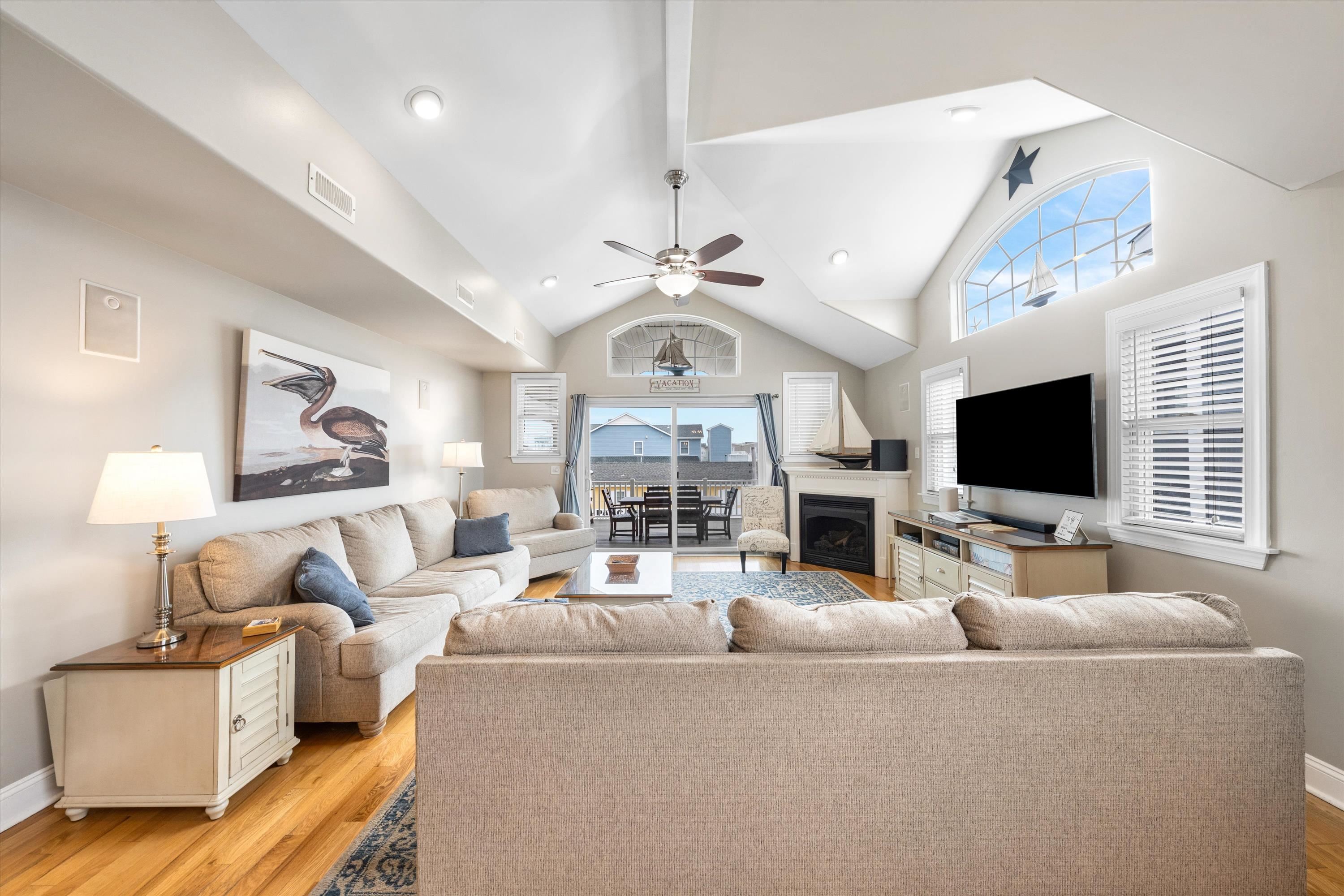 32 47th Street Unit: East Unit