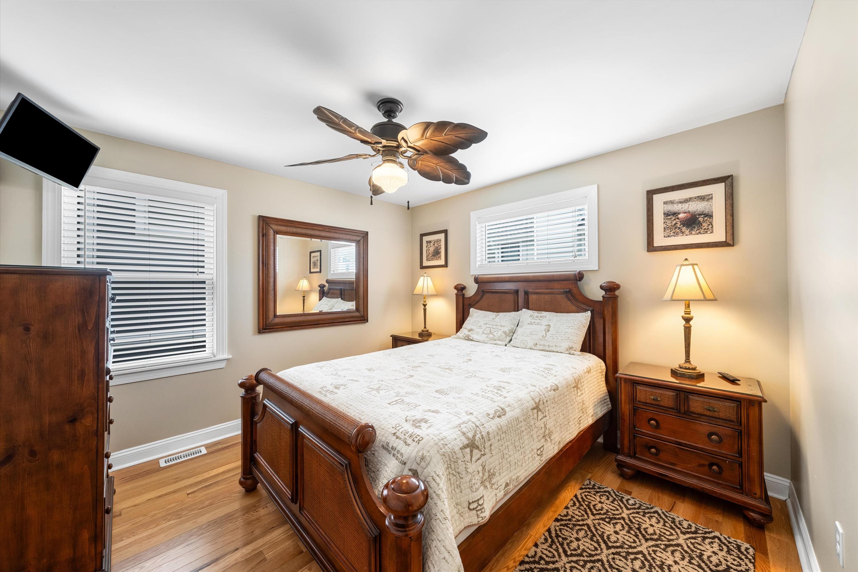 32 47th Street Unit: East Unit