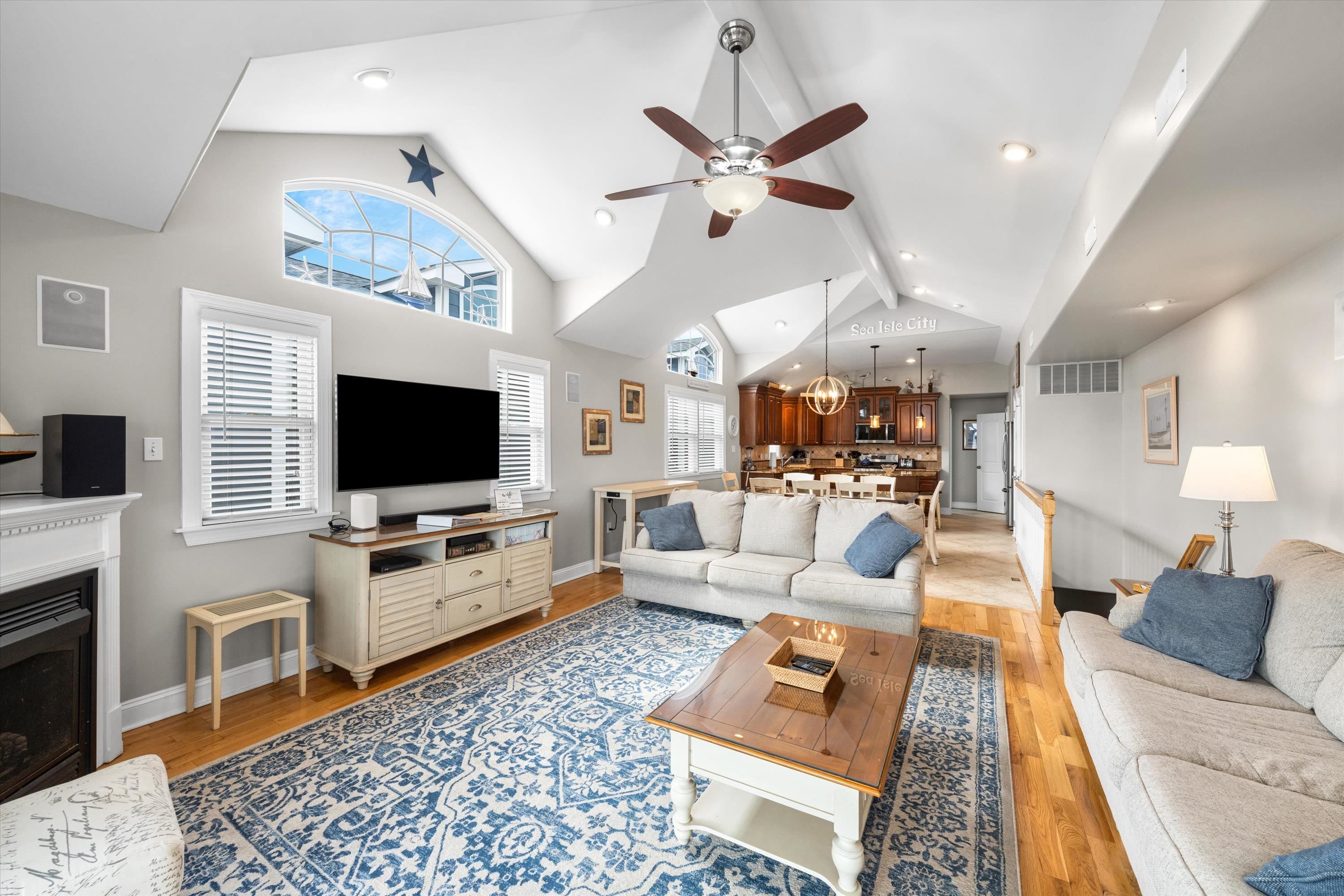 32 47th Street Unit: East Unit