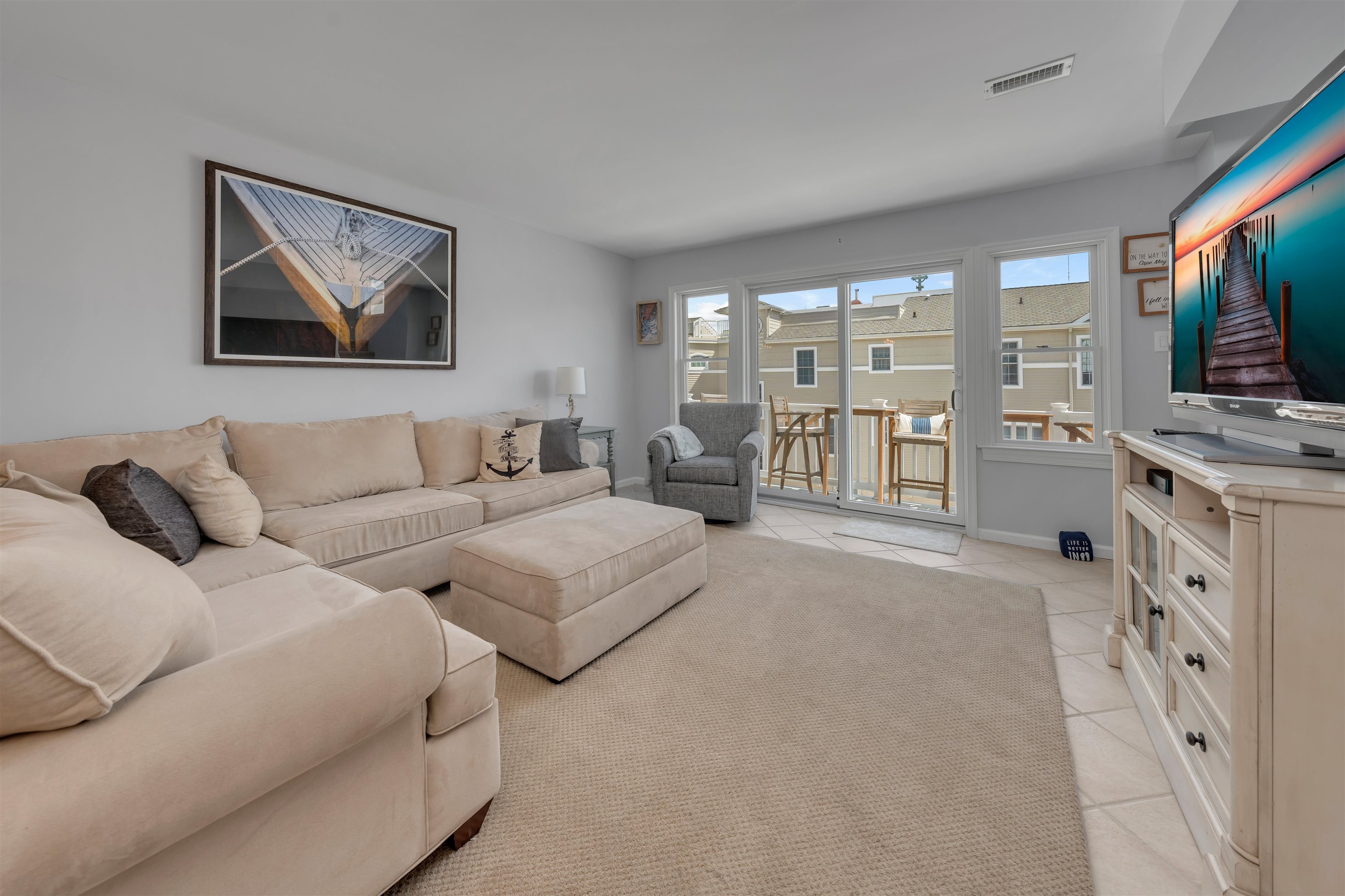 1520 Yacht Avenue Unit: 205