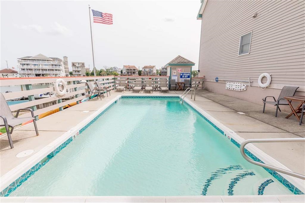 1520 Yacht Avenue Unit: 205