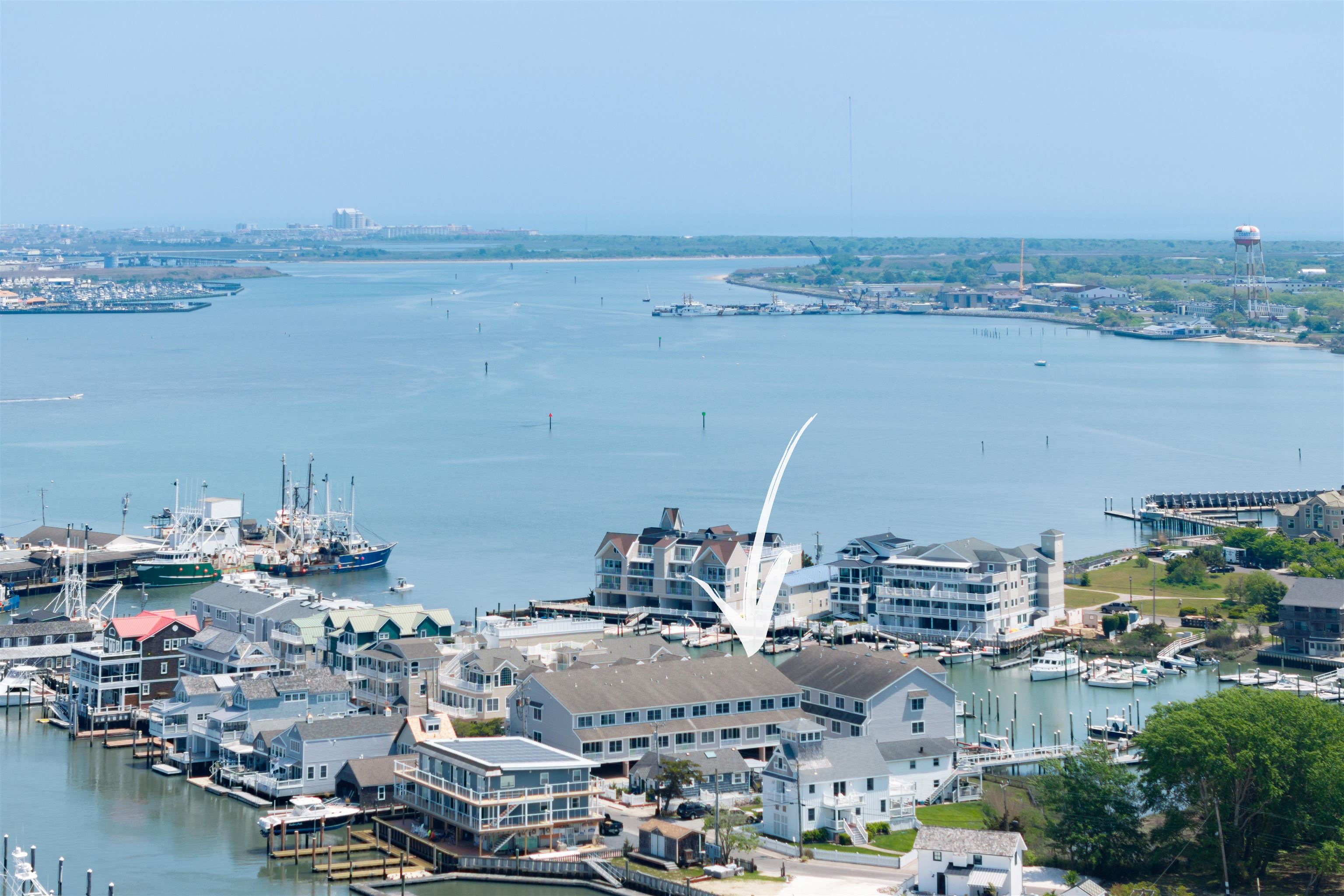 1520 Yacht Avenue Unit: 205