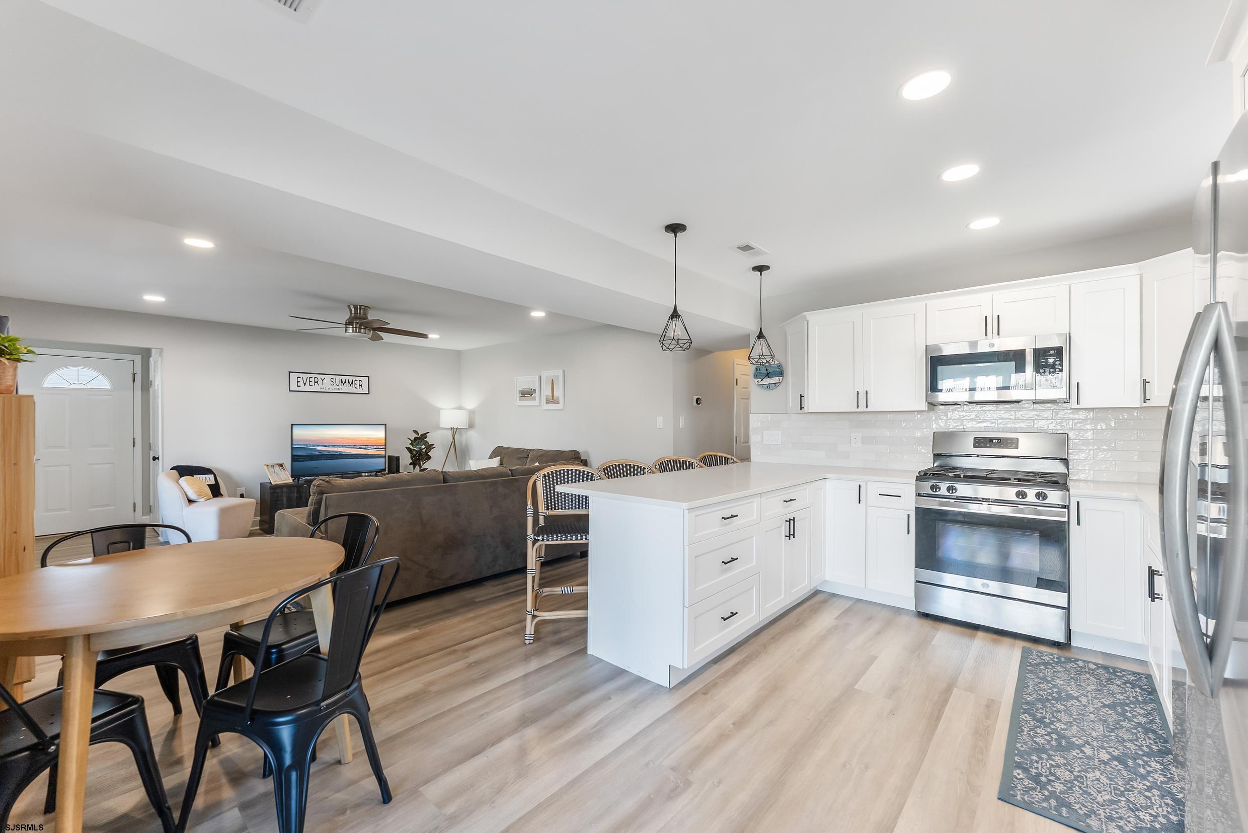 12 Lighthouse Dr Dr Unit: A