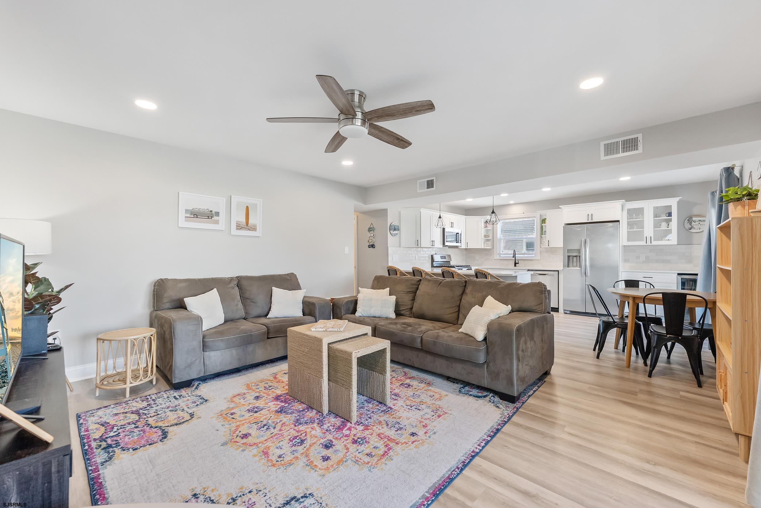 12 Lighthouse Dr Dr Unit: A