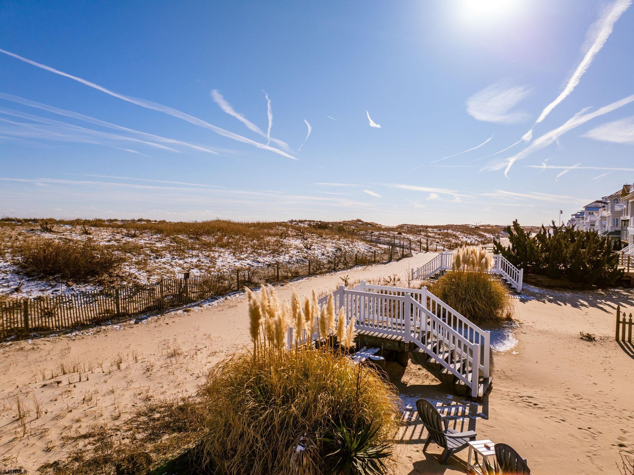 4923 Central Ave Unit: 2