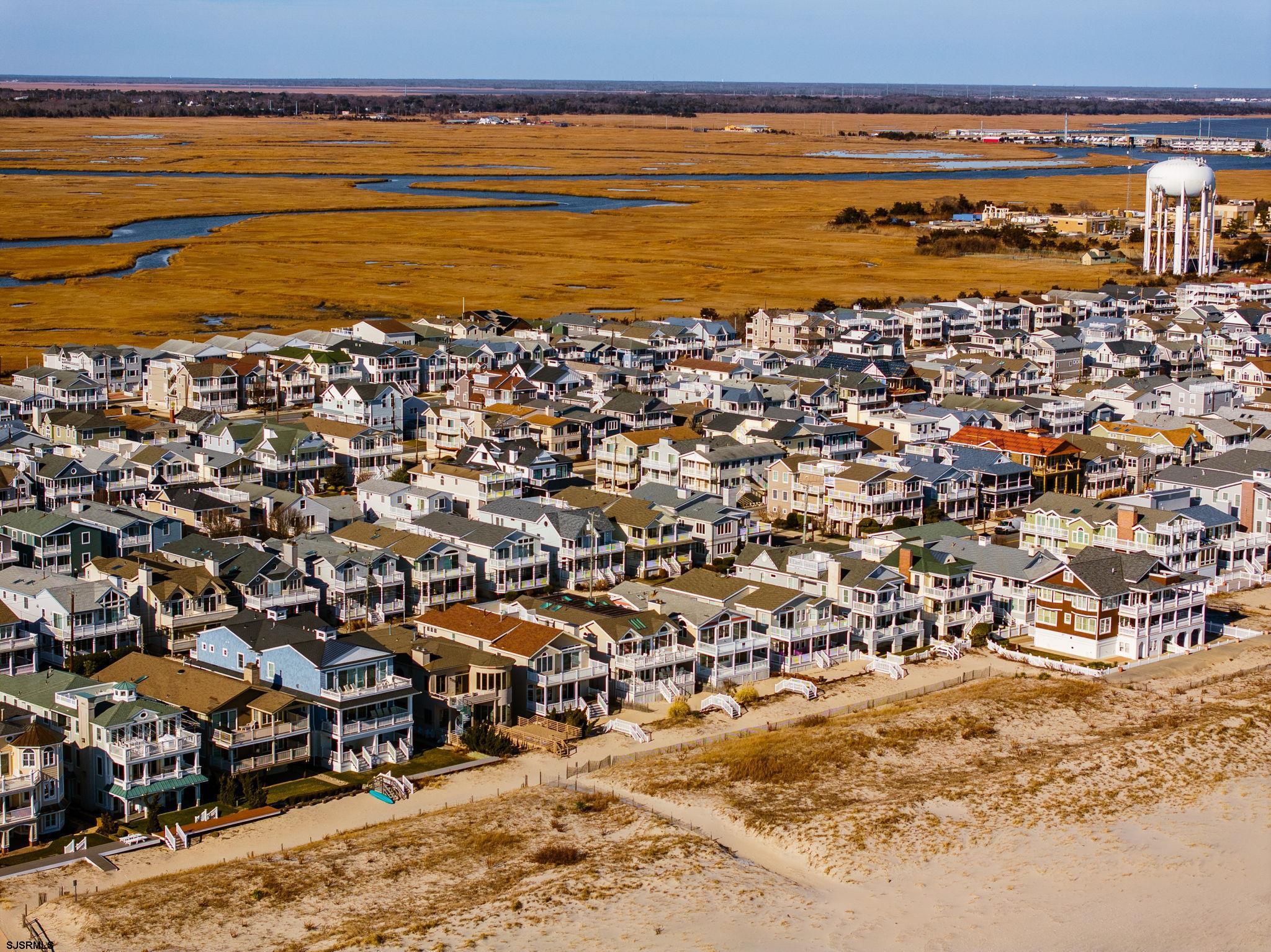 4923 Central Ave Unit: 2