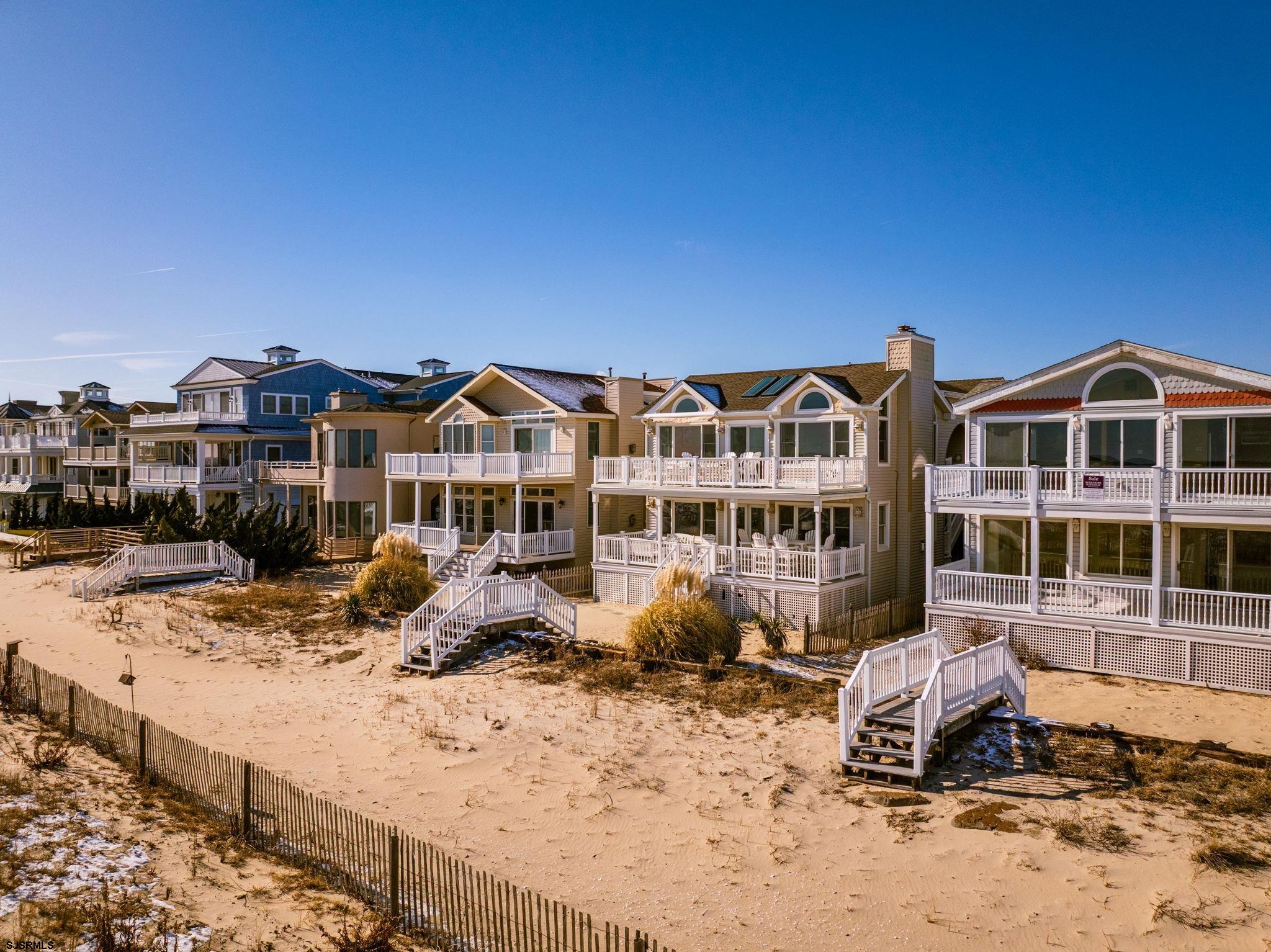 4923 Central Ave Unit: 2