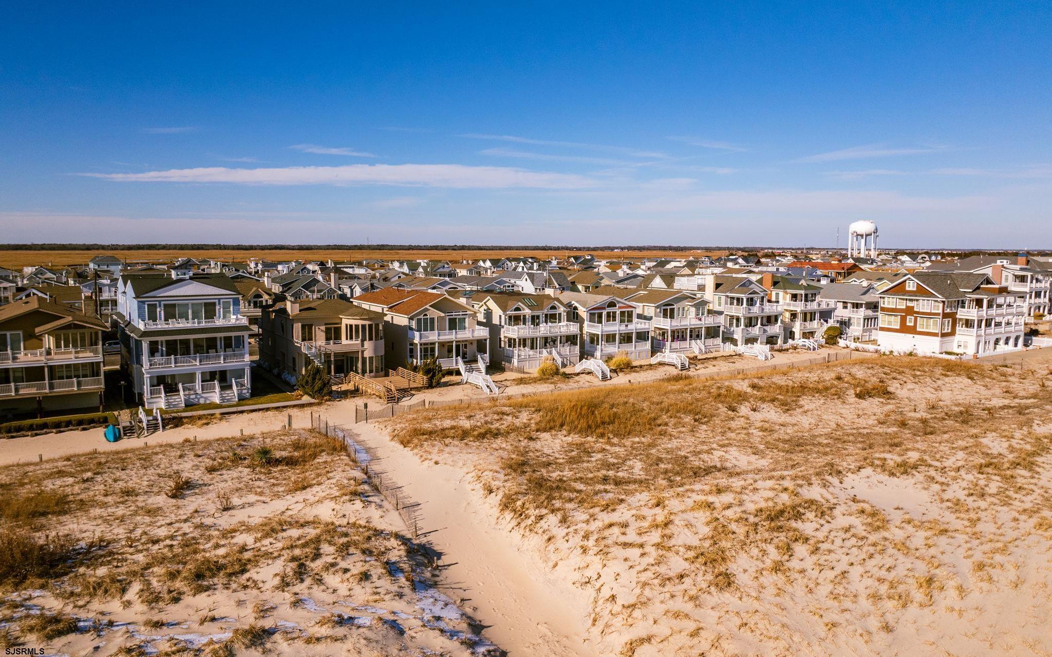 4923 Central Ave Unit: 2