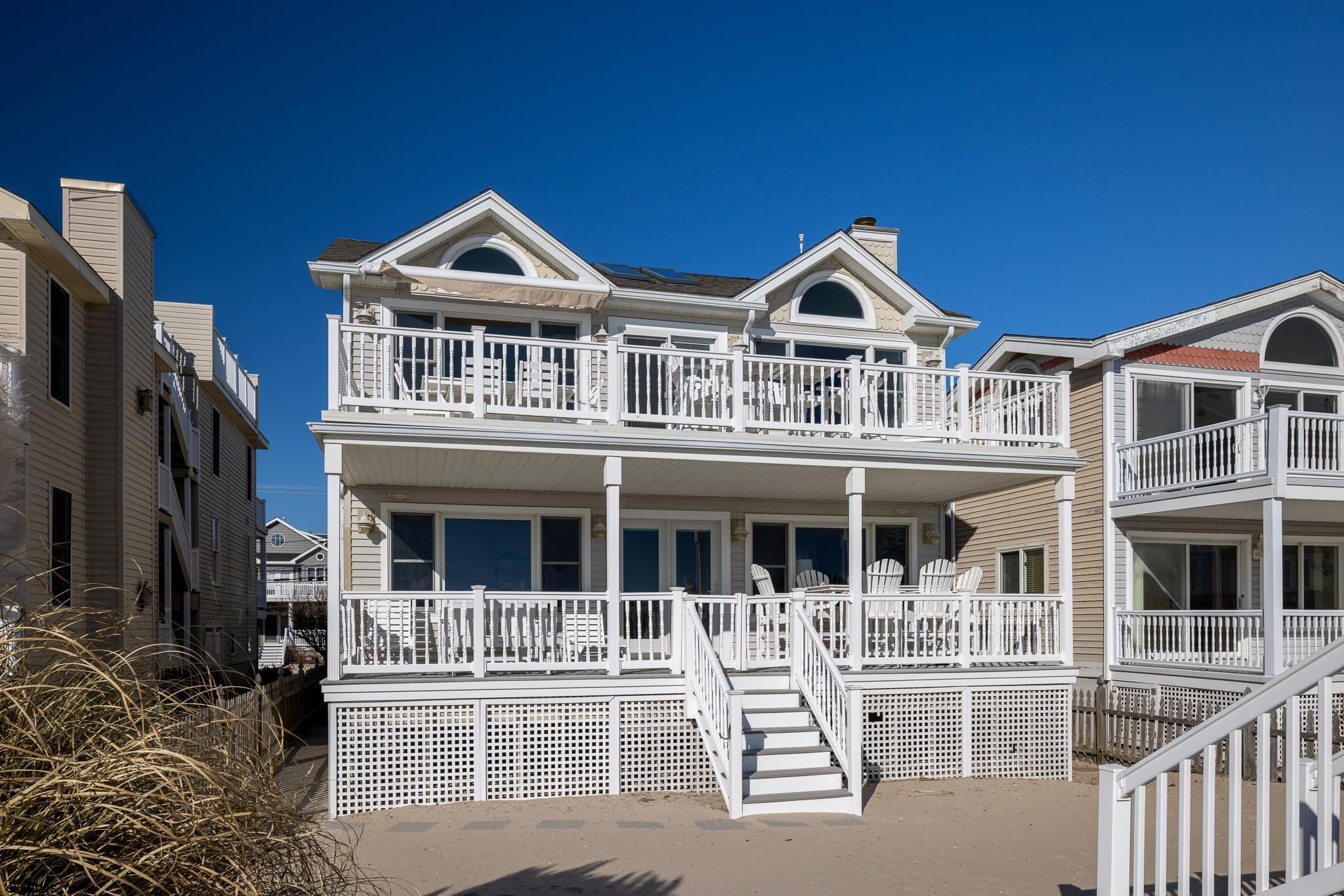 4923 Central Ave Unit: 2