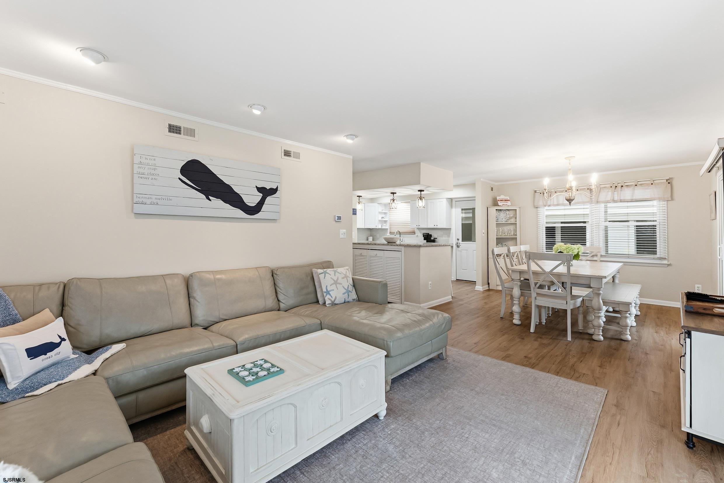 3425 Central Ave Unit: 1