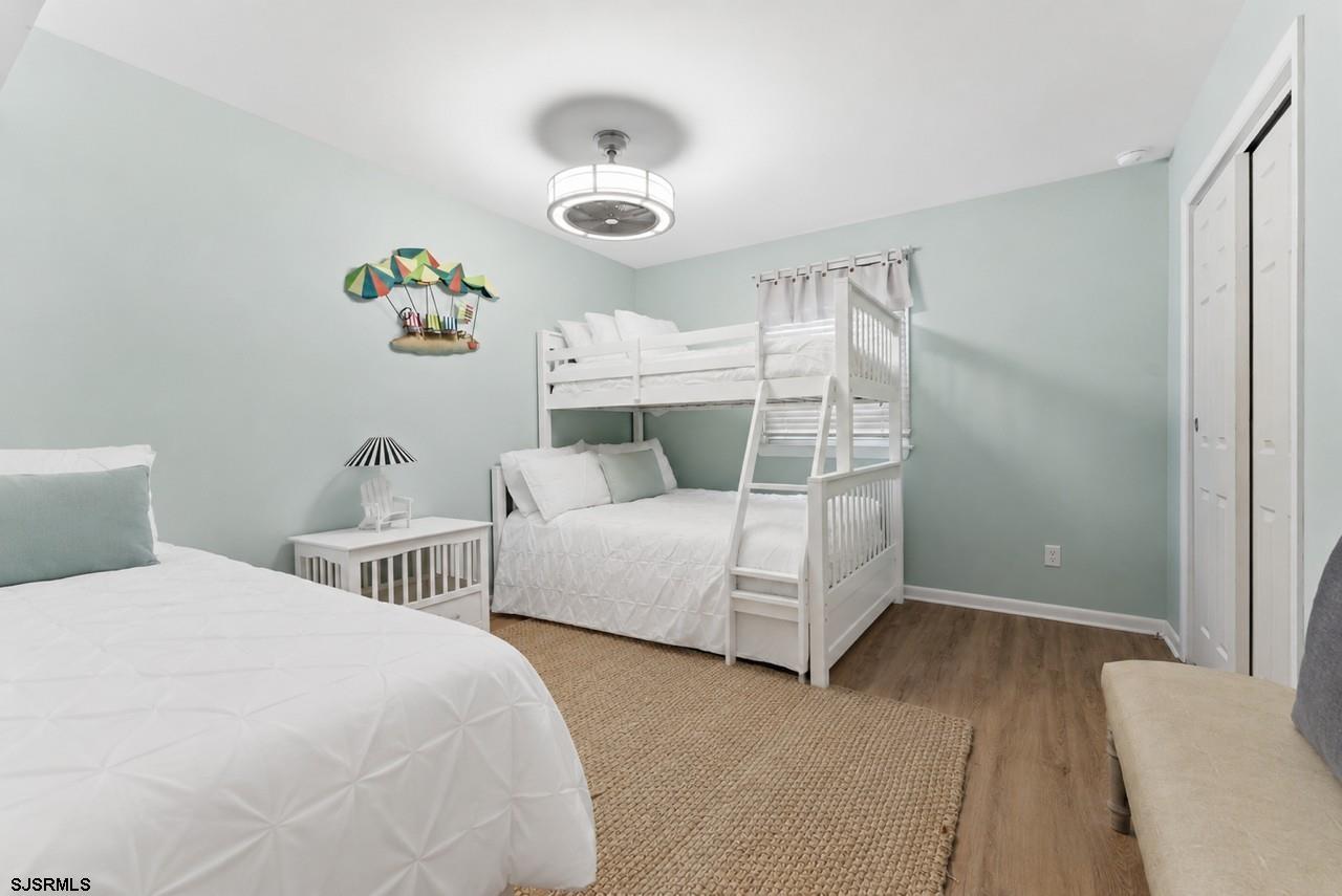 3425 Central Ave Unit: 1