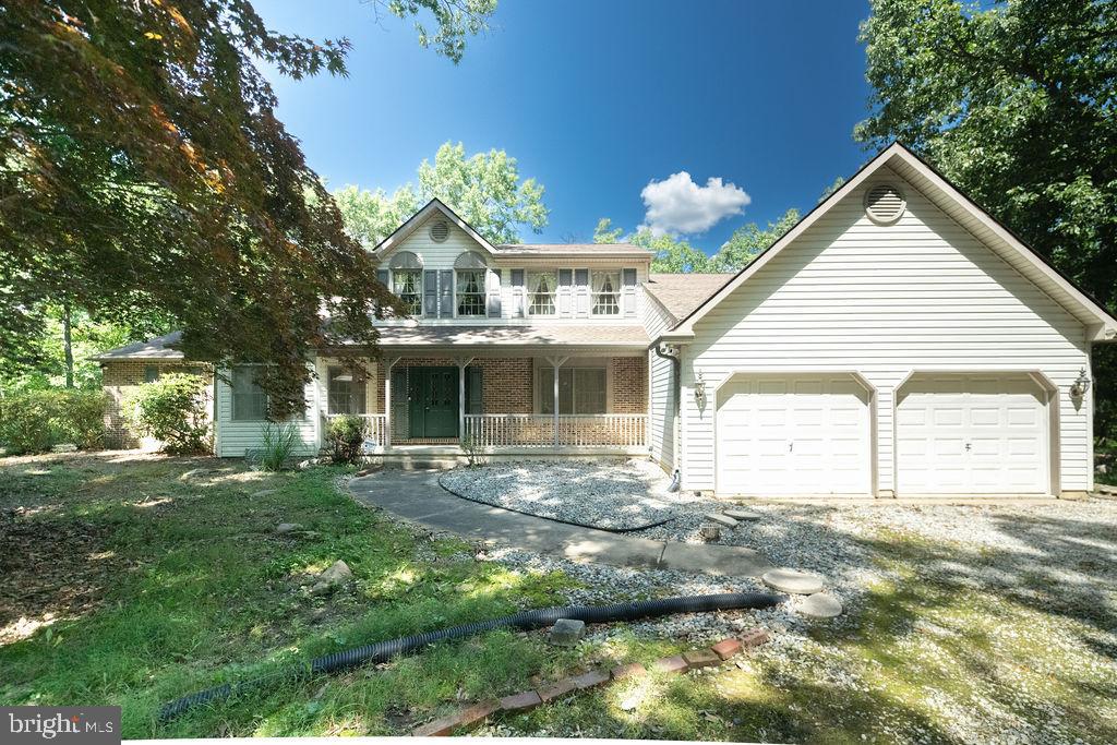27 W Central Ave