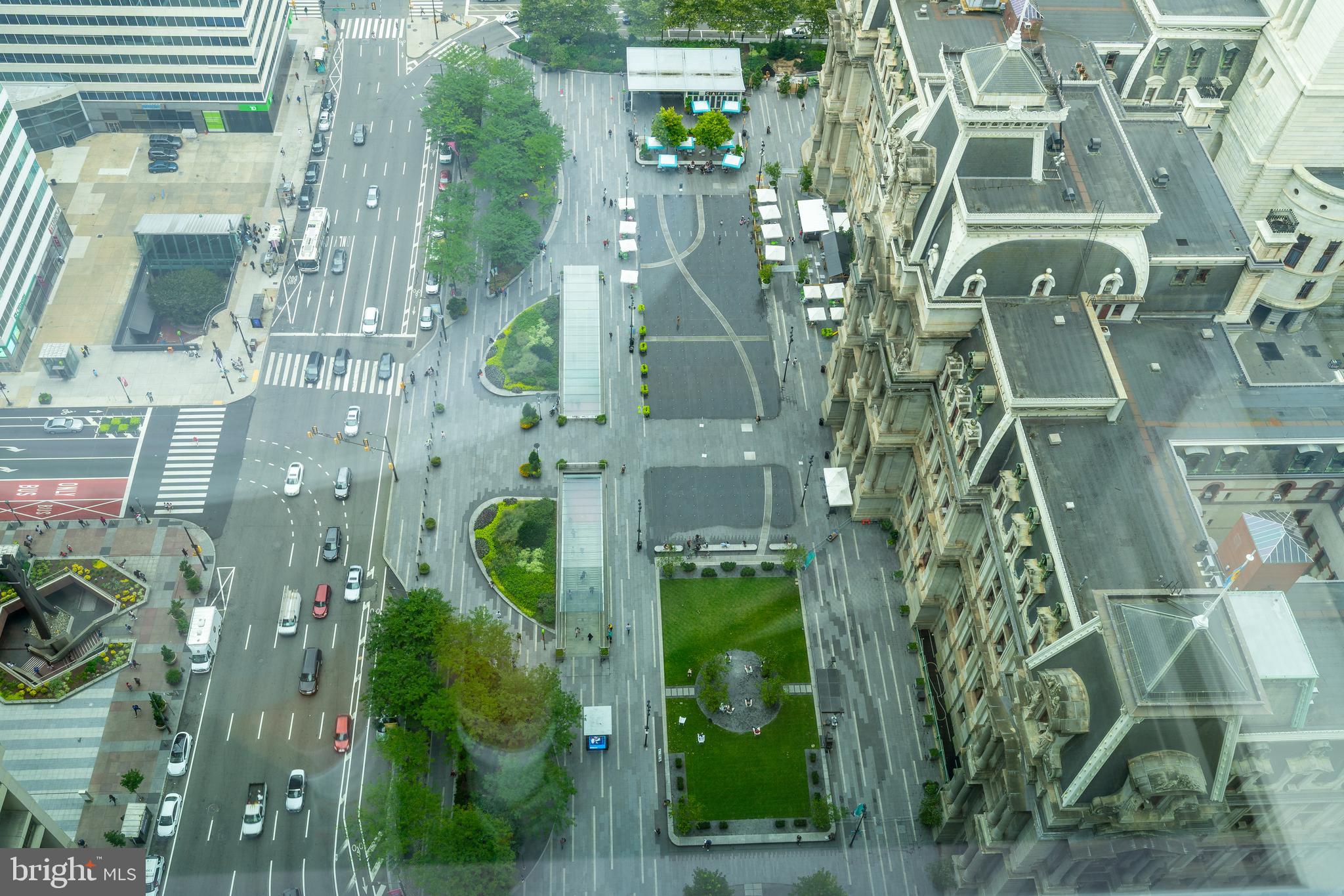 1414 S Penn Sq #42de