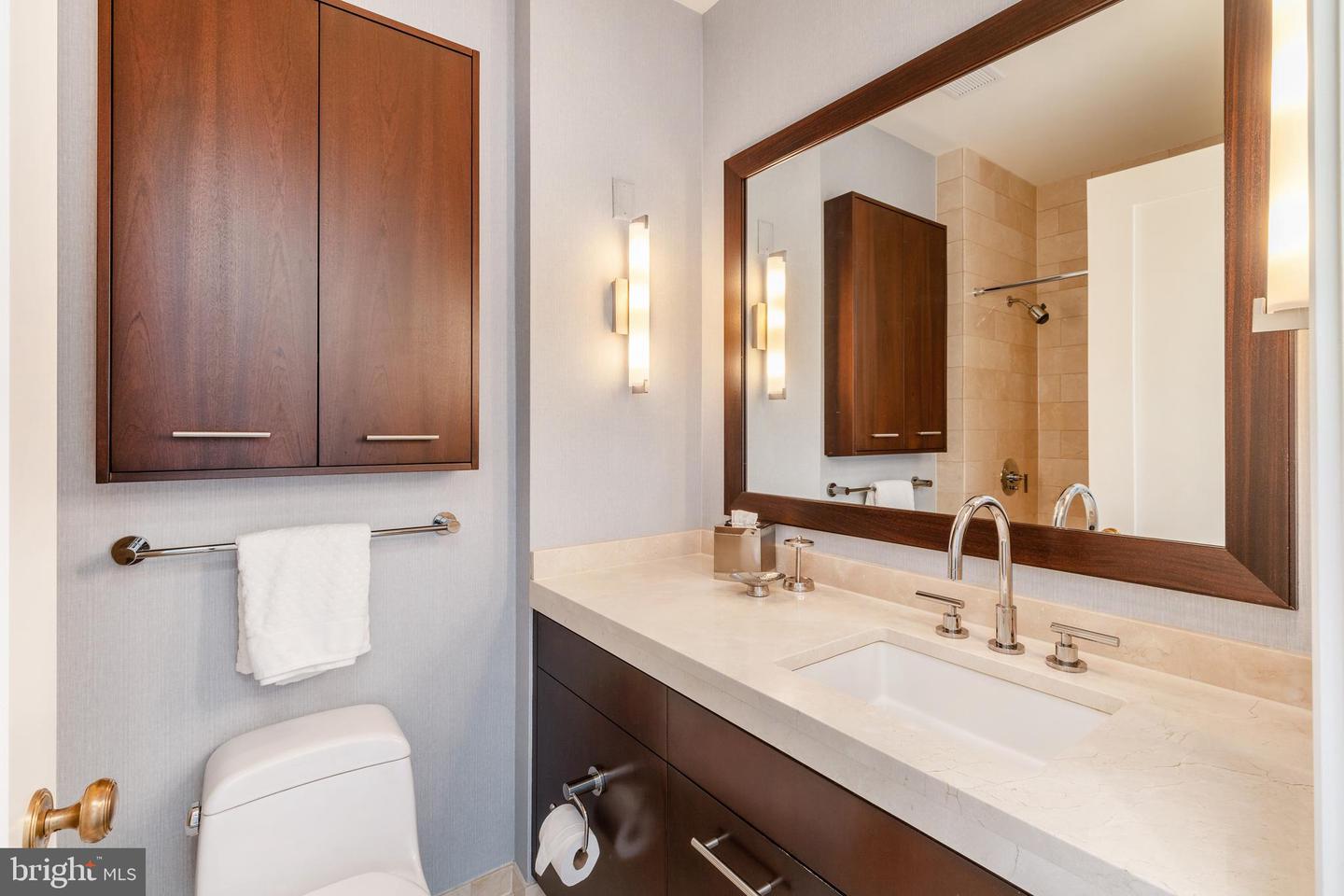 1414 S Penn Sq #42de