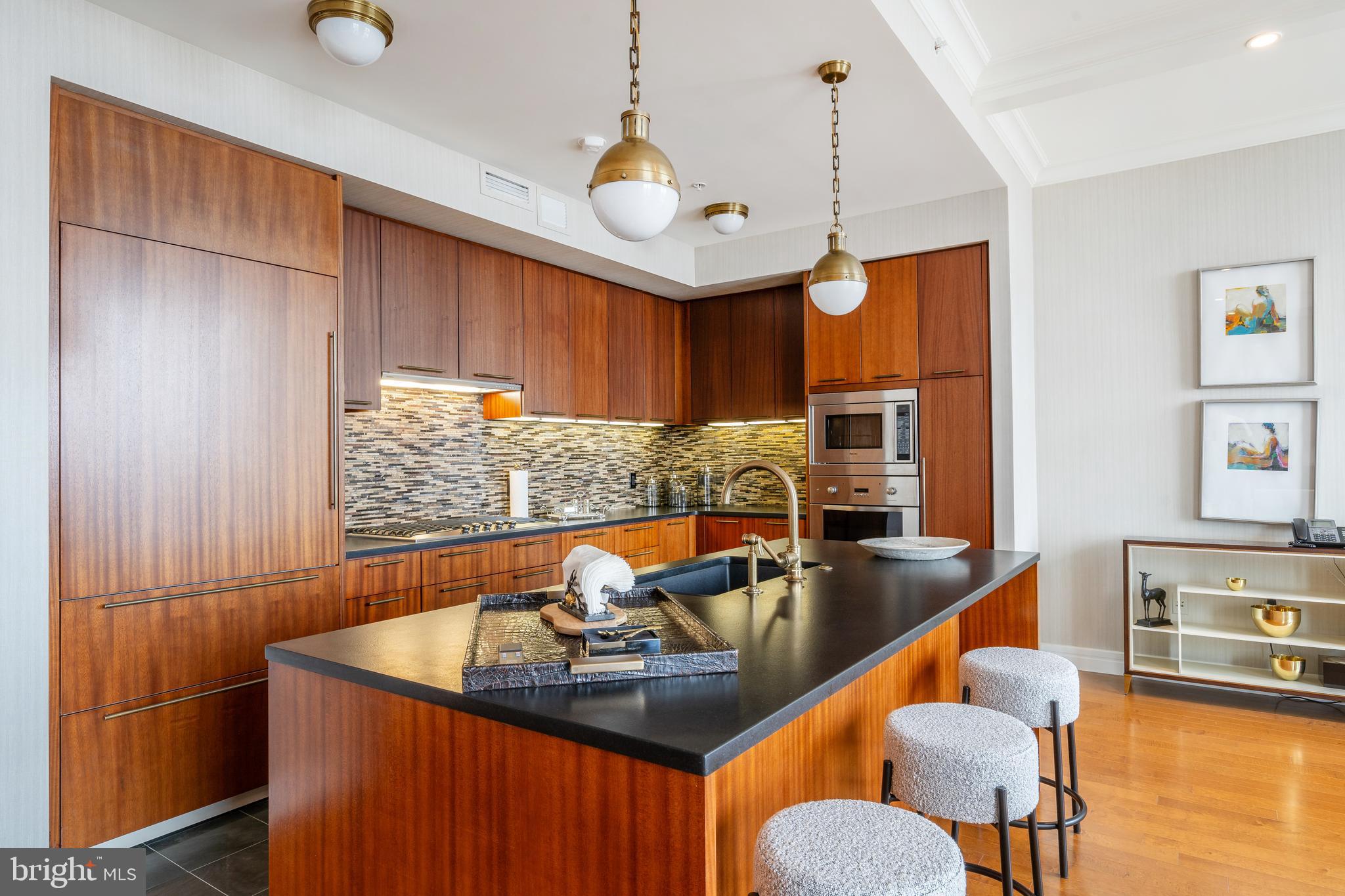 1414 S Penn Sq #42de