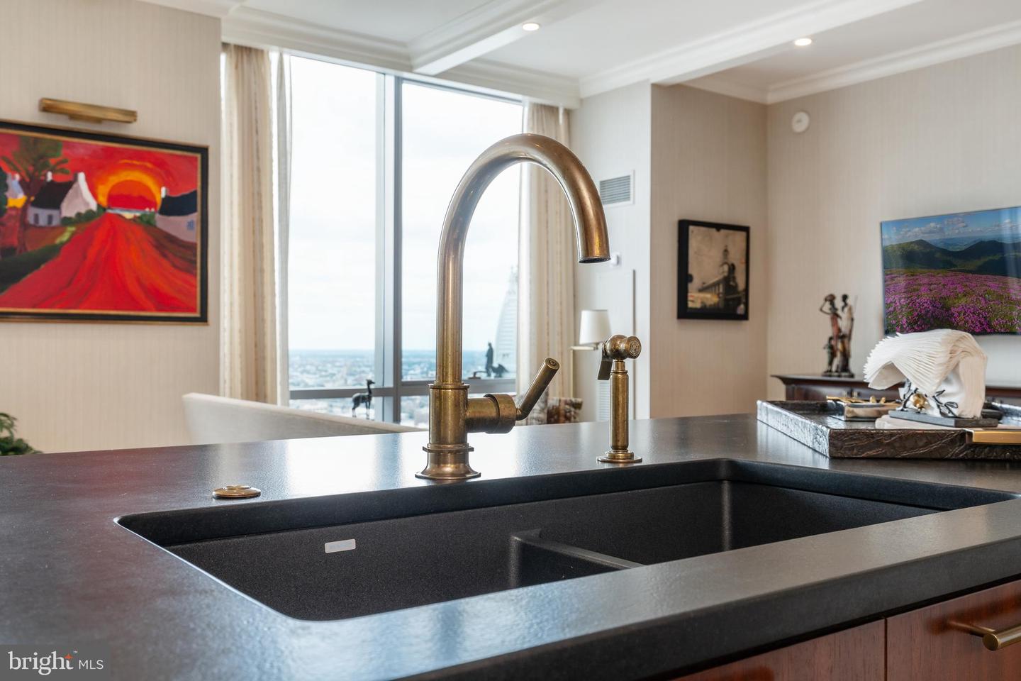 1414 S Penn Sq #42de