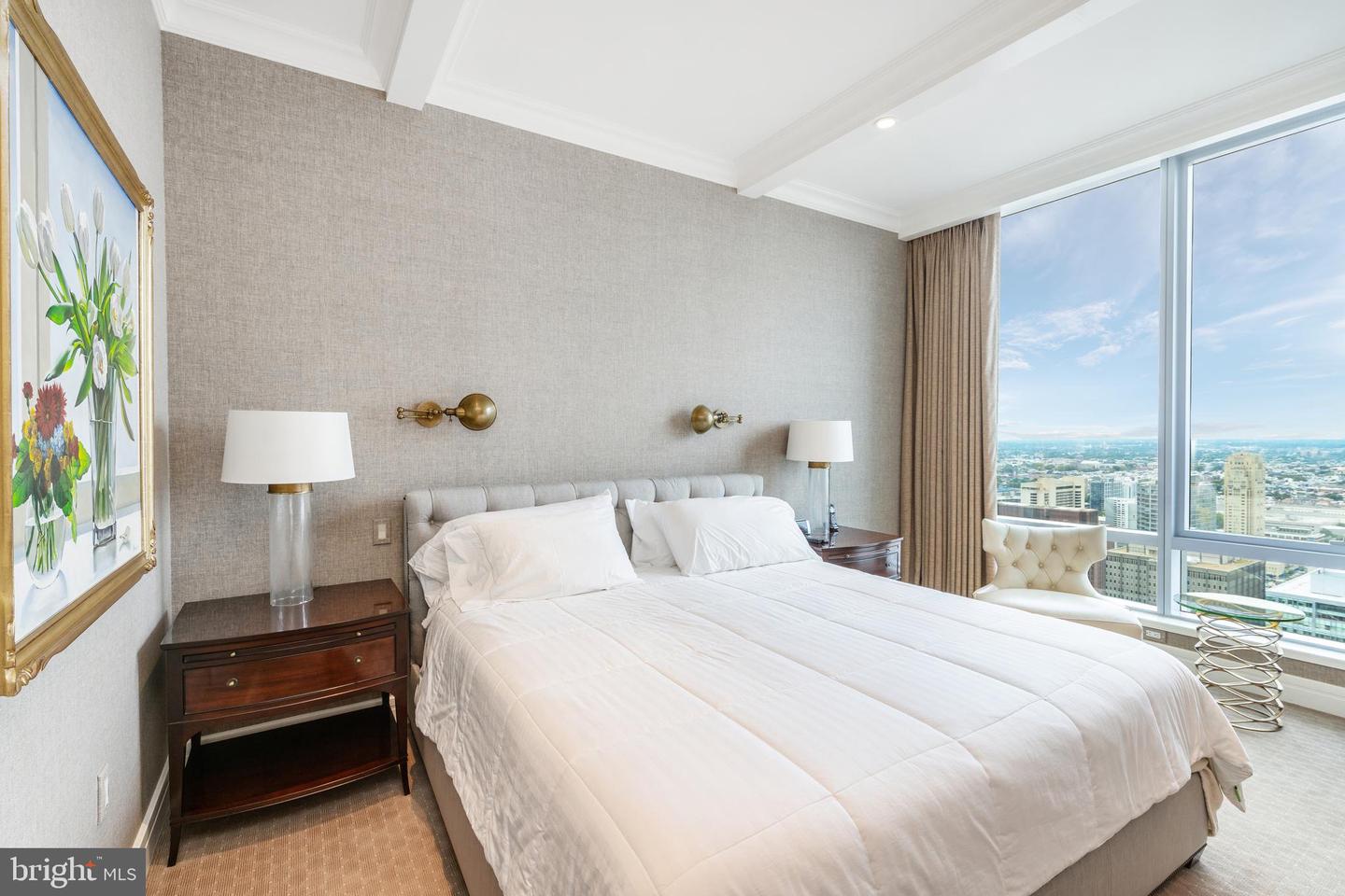 1414 S Penn Sq #42de
