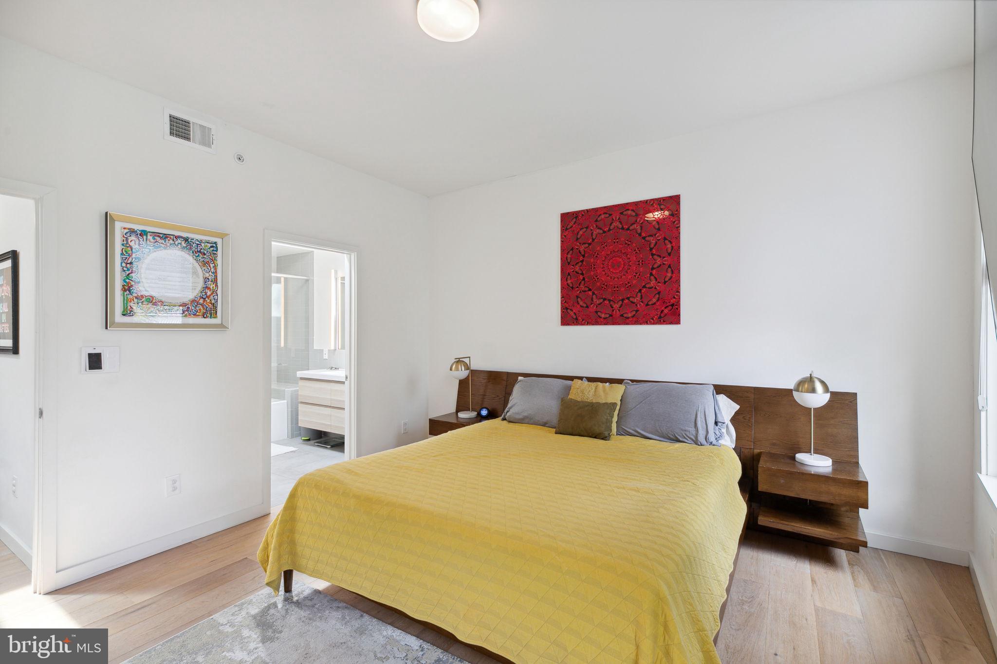 120 League St