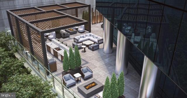 1414 S Penn Sq #10e
