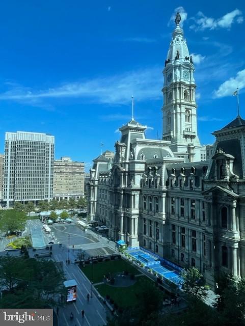 1414 S Penn Sq #10e