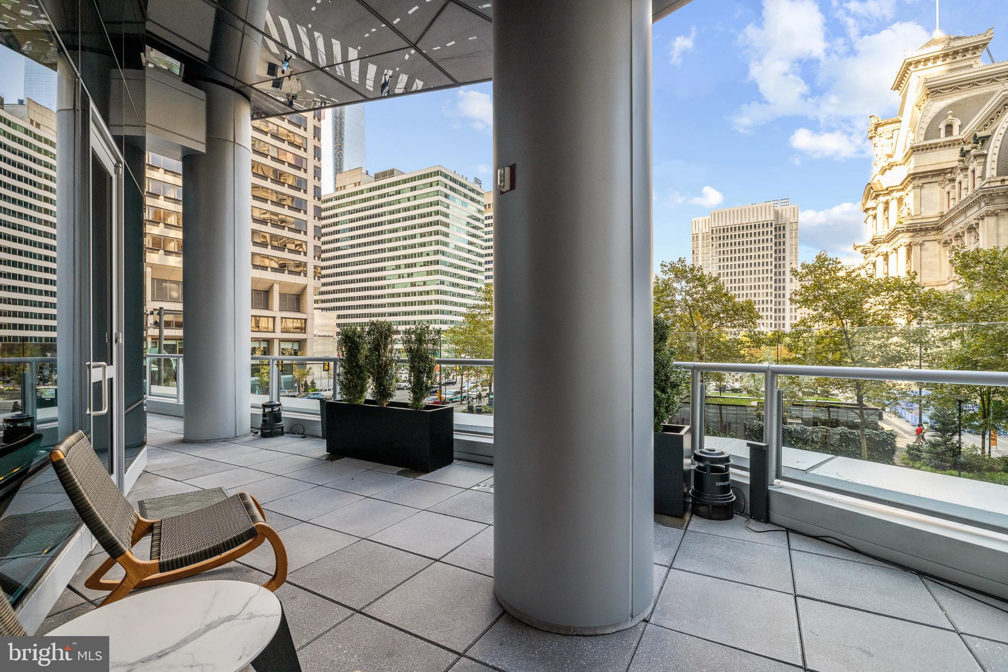 1414 S Penn Sq #10e