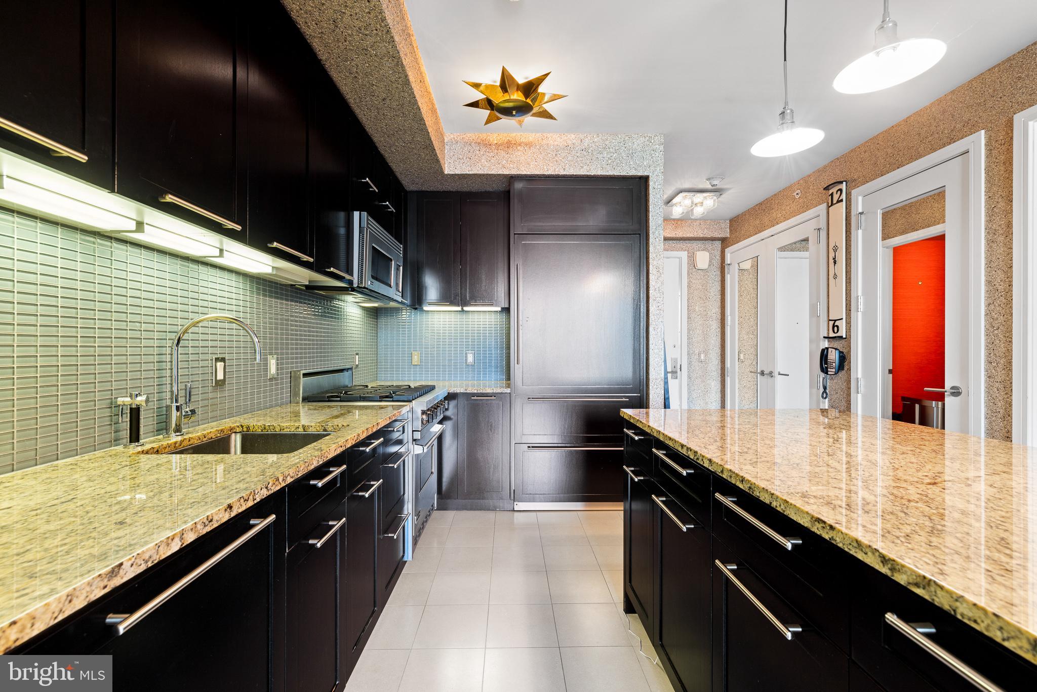 1414 S Penn Sq #10e