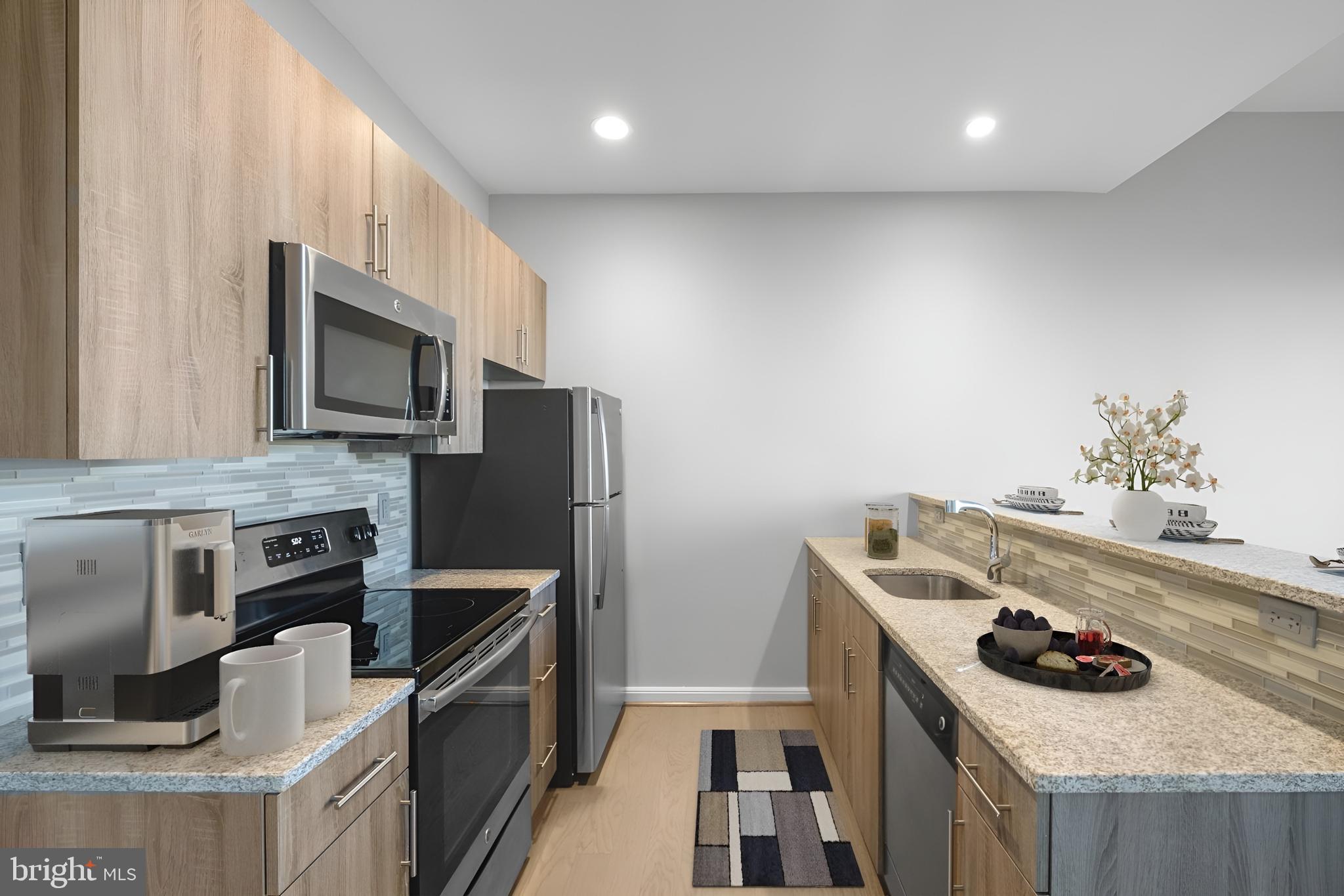 200 N 16TH STREET 1123