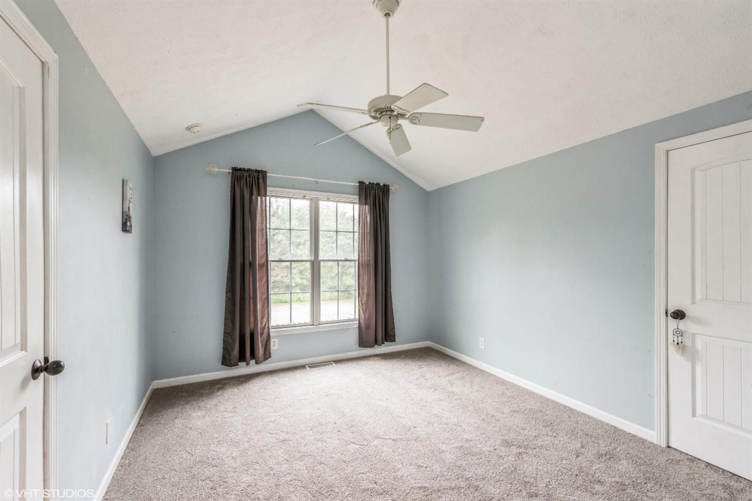 804 E Sportsman Lane