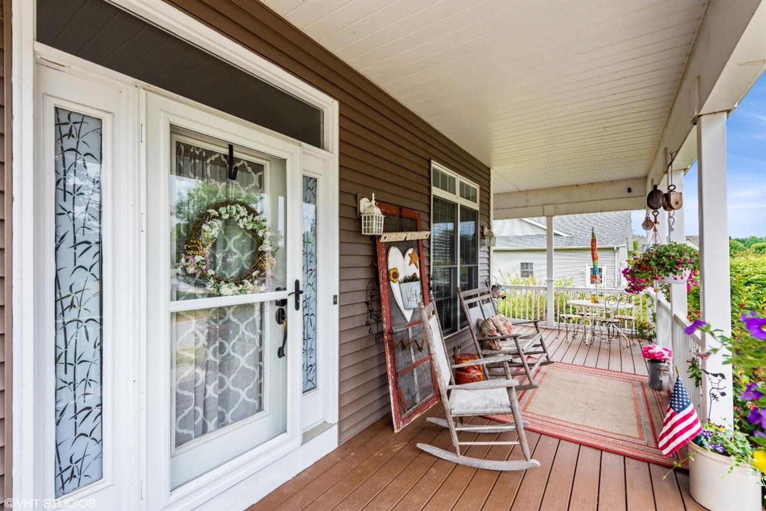 804 E Sportsman Lane