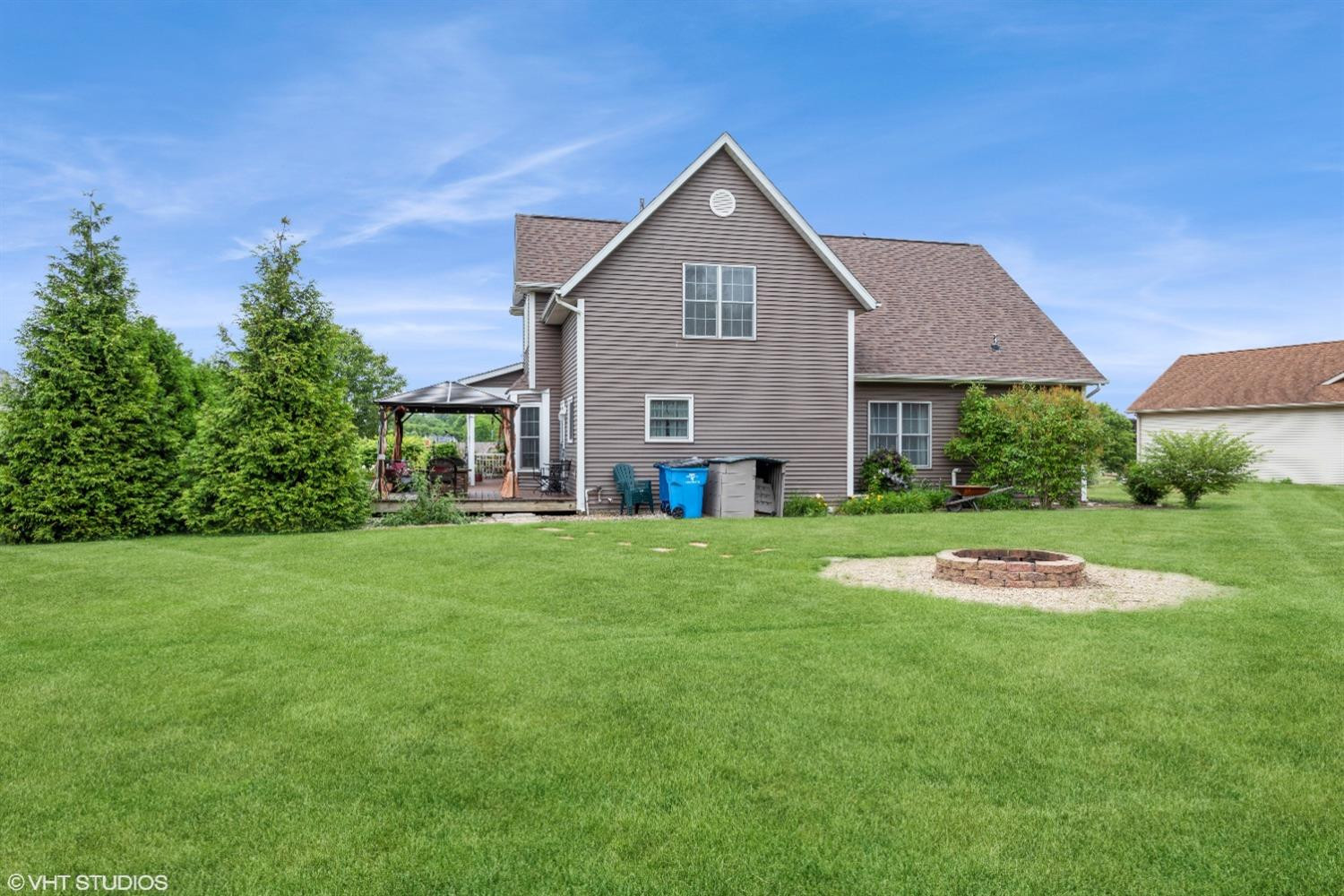 804 E Sportsman Lane