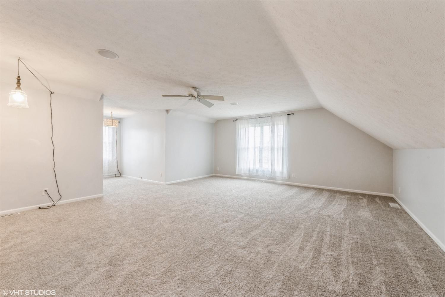 804 E Sportsman Lane