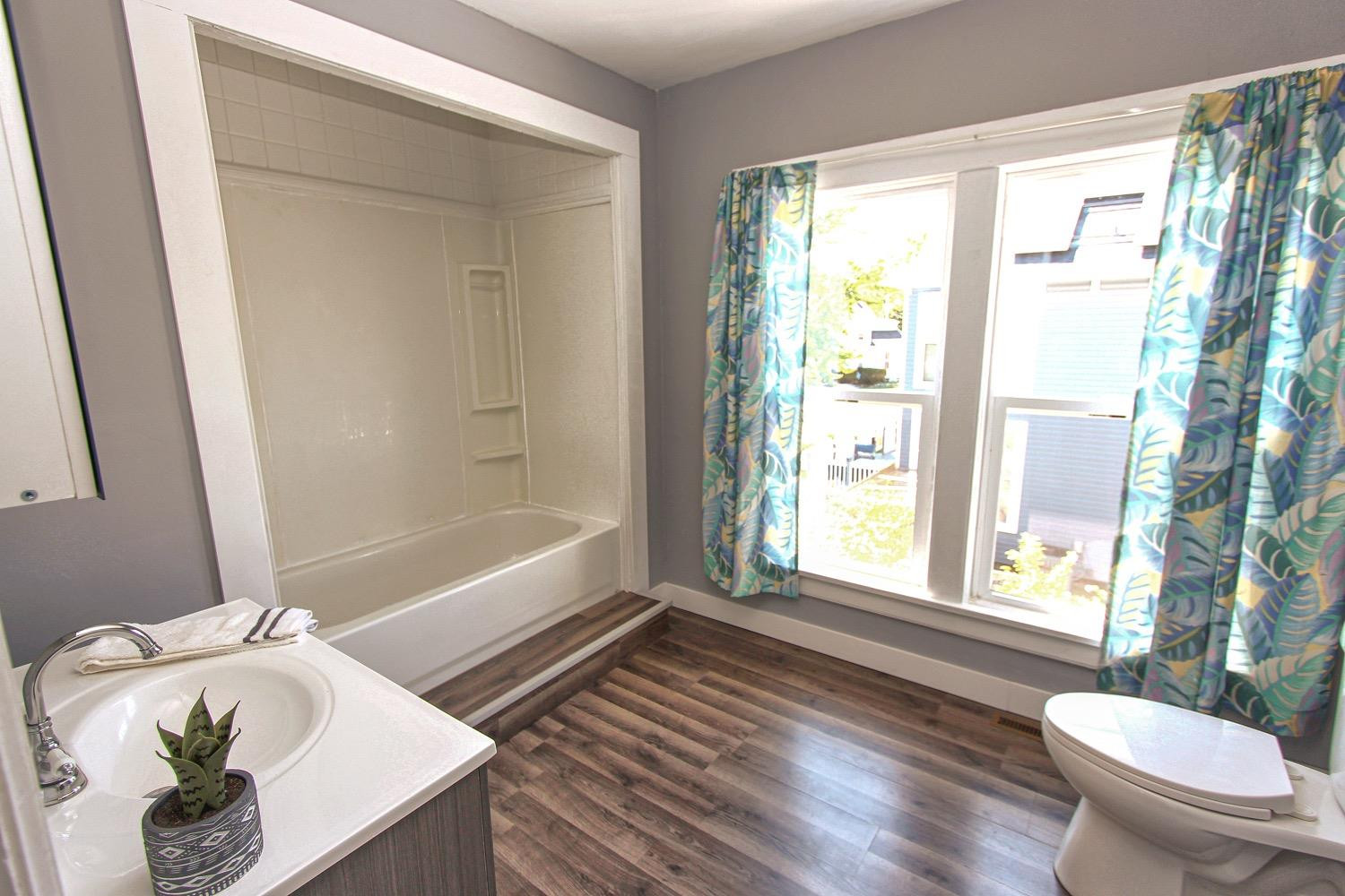 1107 Harrison Street