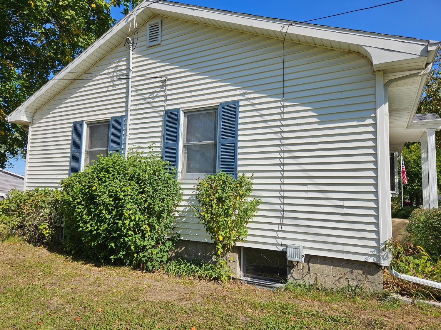 1201 Earl Road