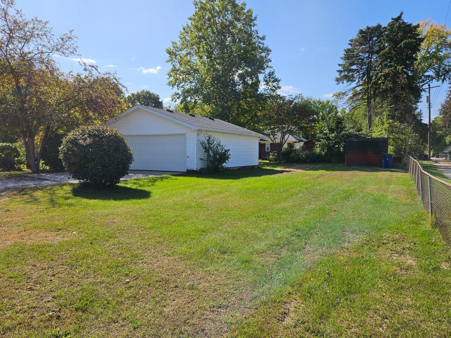 1201 Earl Road