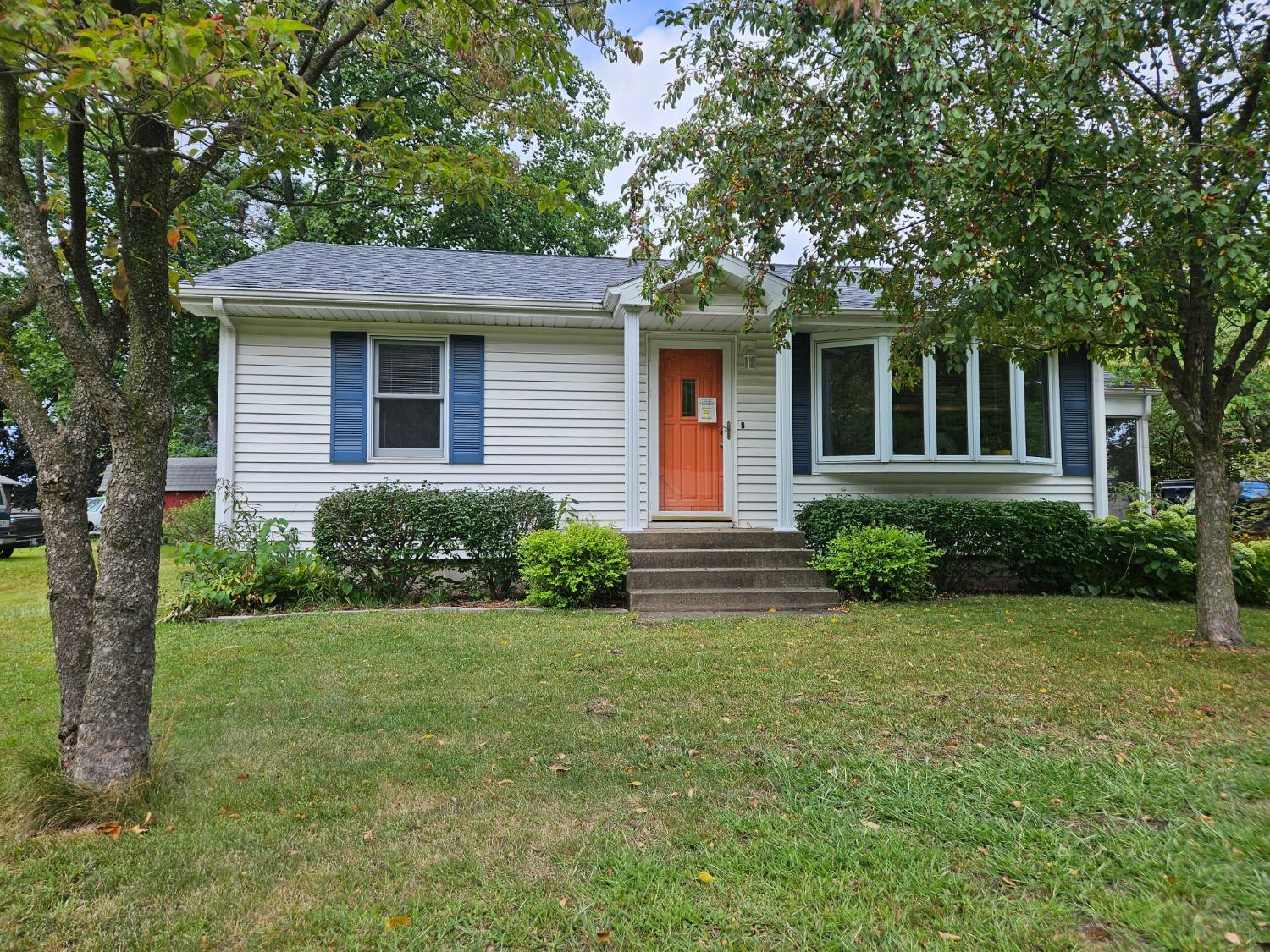 1201 Earl Road
