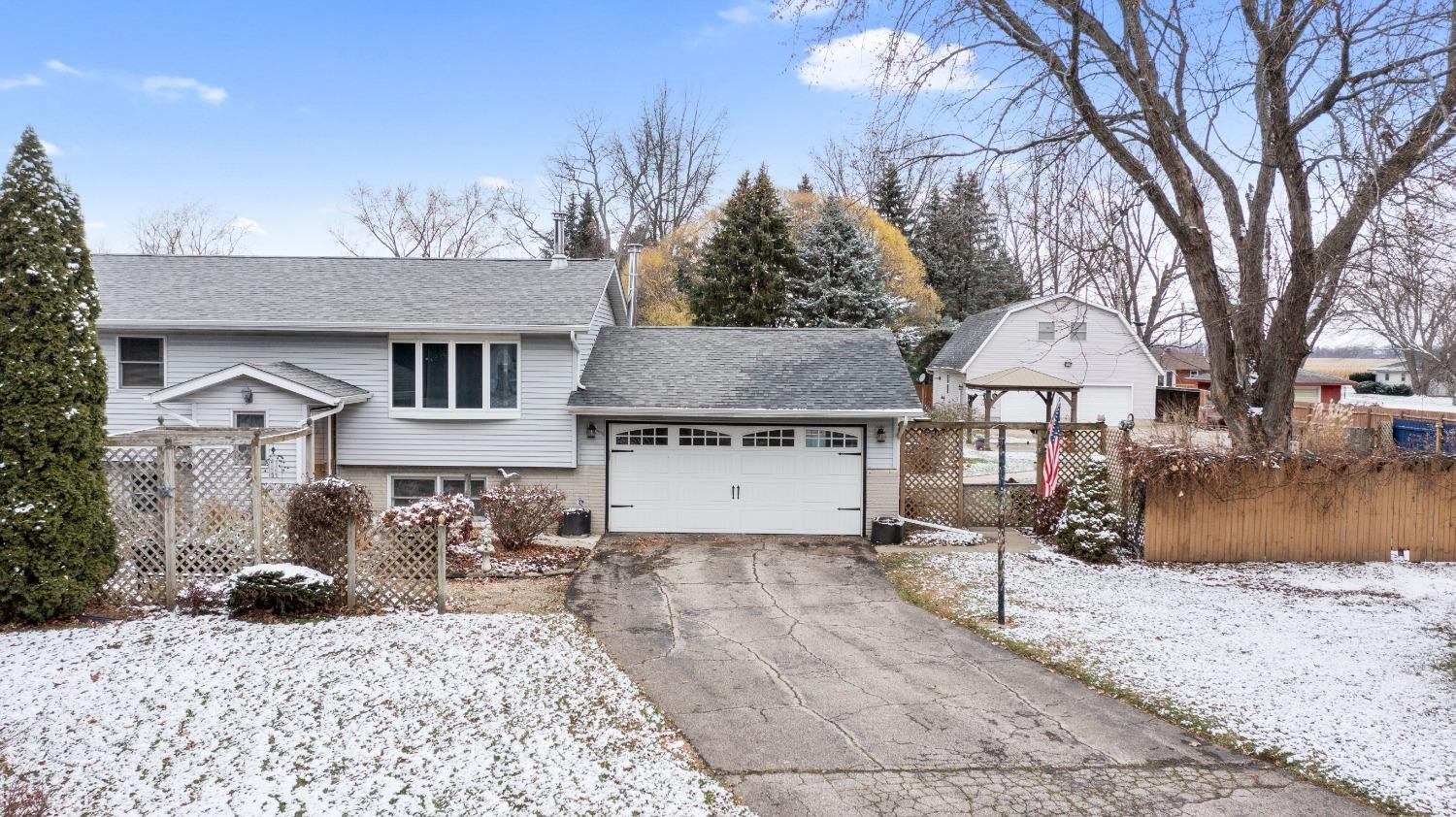 491 W Powell Drive