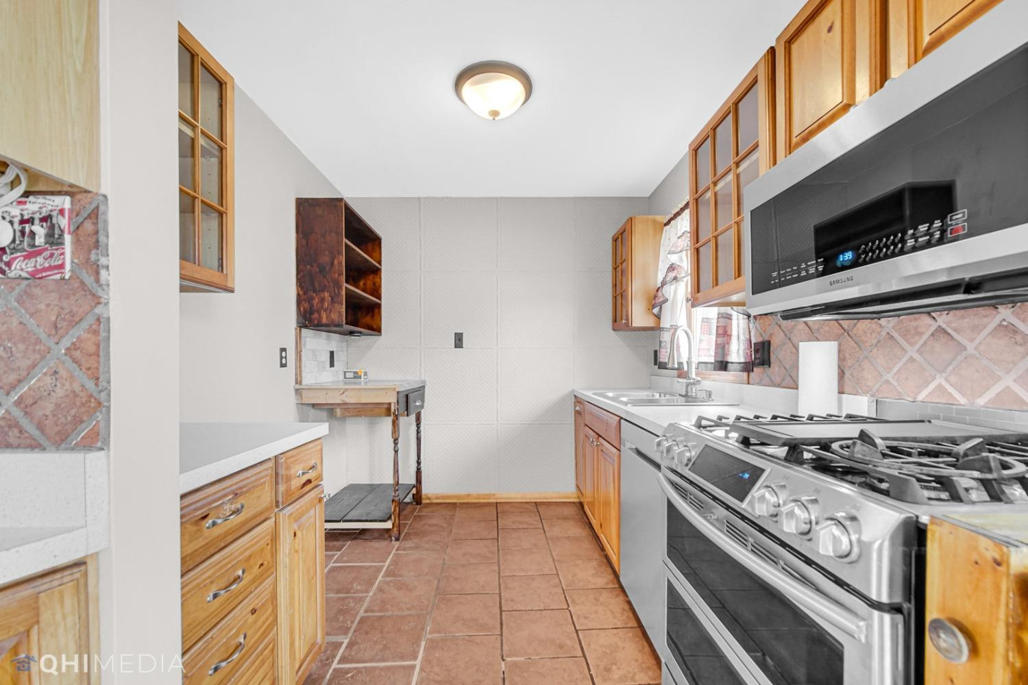 491 W Powell Drive