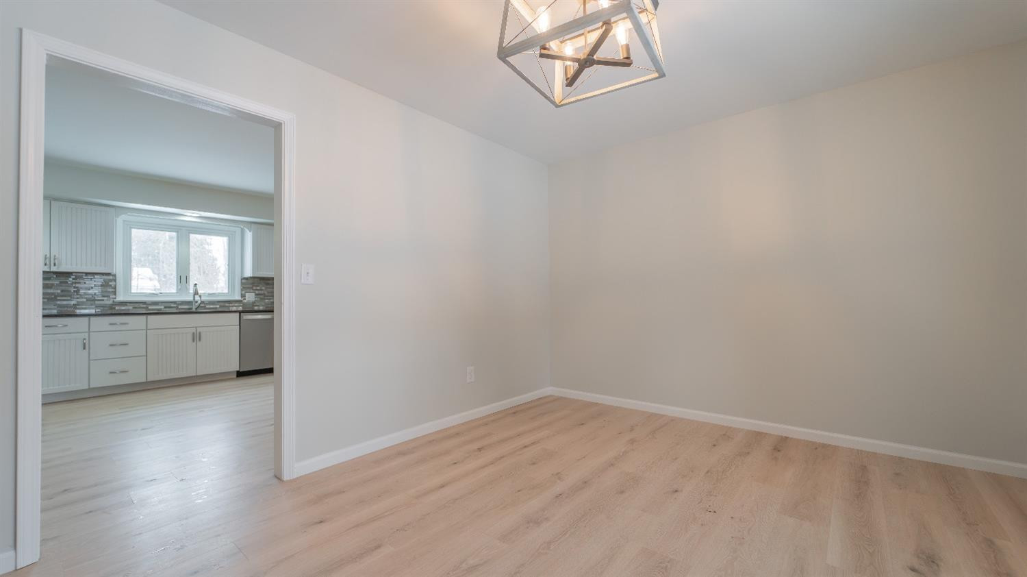 702 W Jefferson Street